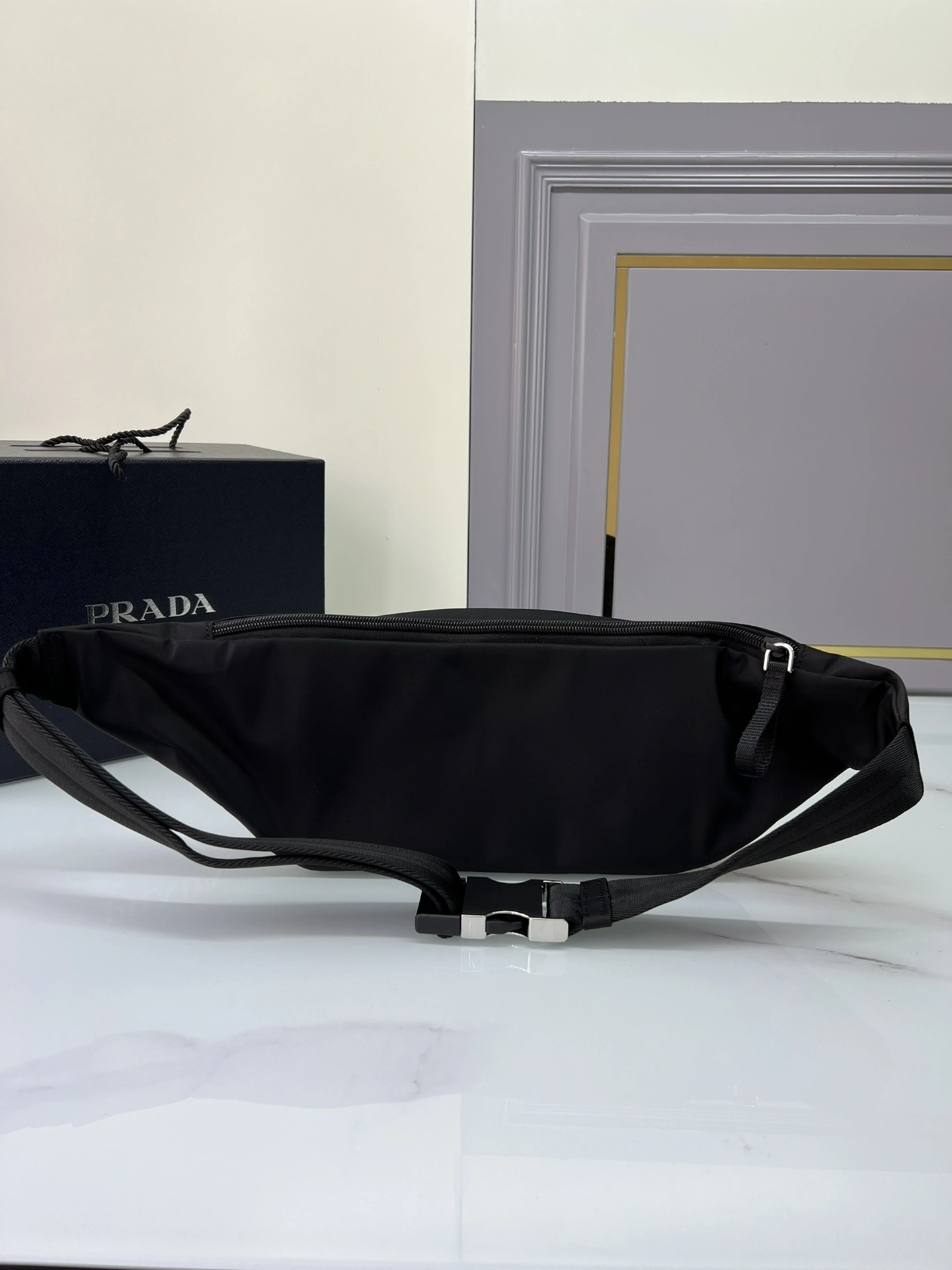 MOMO-- 2VL005-2A6D-F0002 item:D-B000A2388R