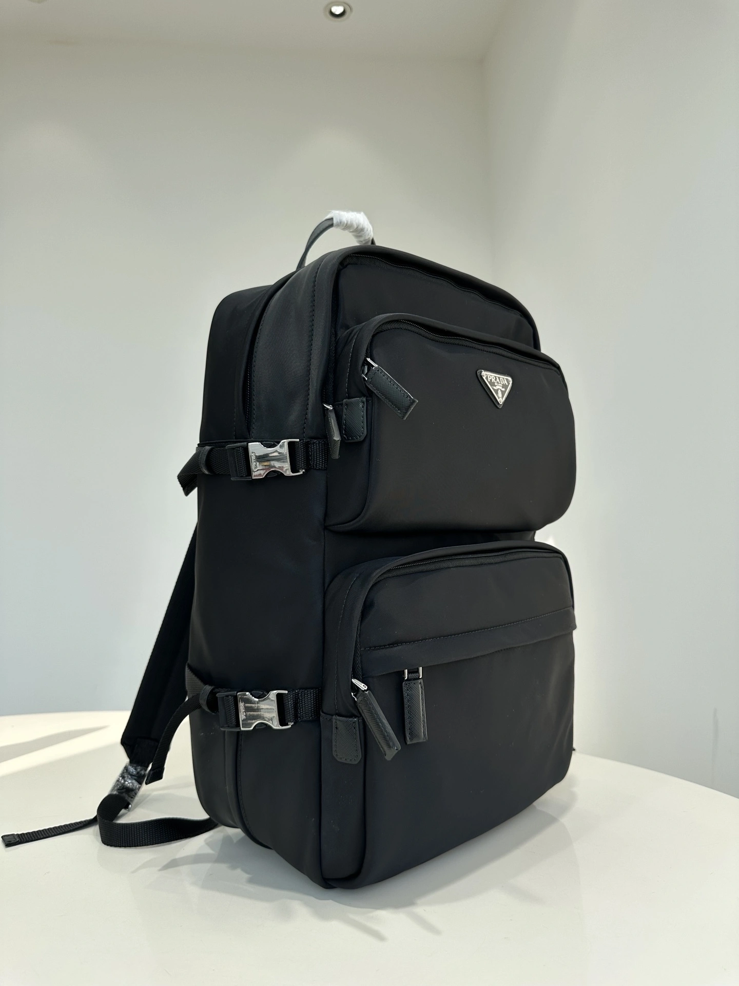 &&MOMO---2VZ101_2DMG_F0002_V_OOO 2VZ101_2DMG_F0002 Calfskin item:D-B432D0676