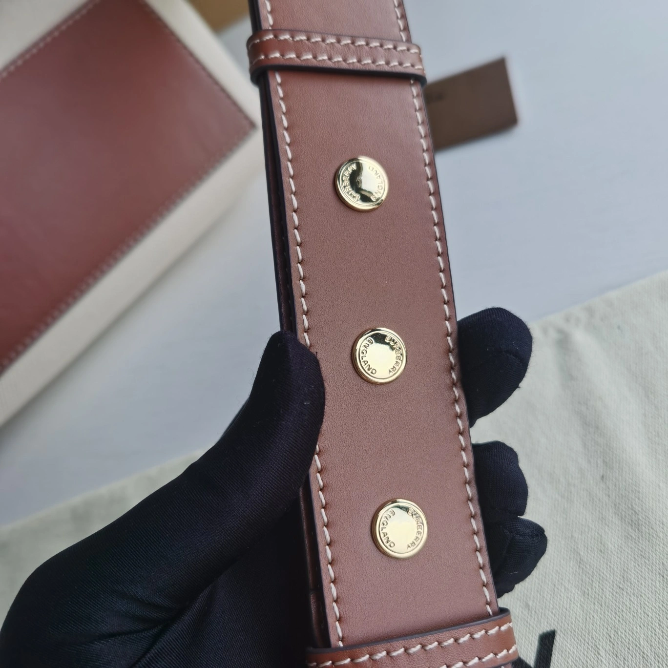 MOMO-- 2ur25rry 80266081 item:D-B000F1903
