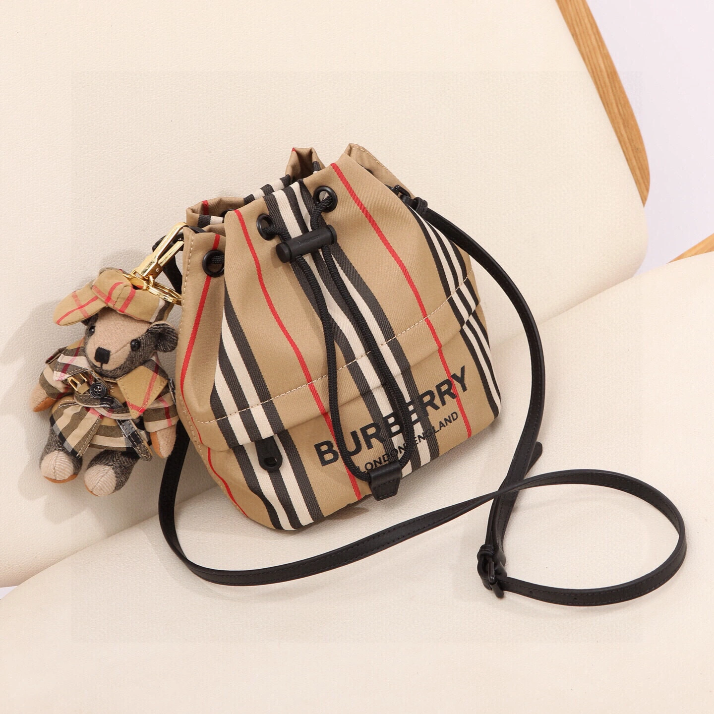 MOMO-- 2ur25rry 8026737 high quality version item:E-B000K0521
