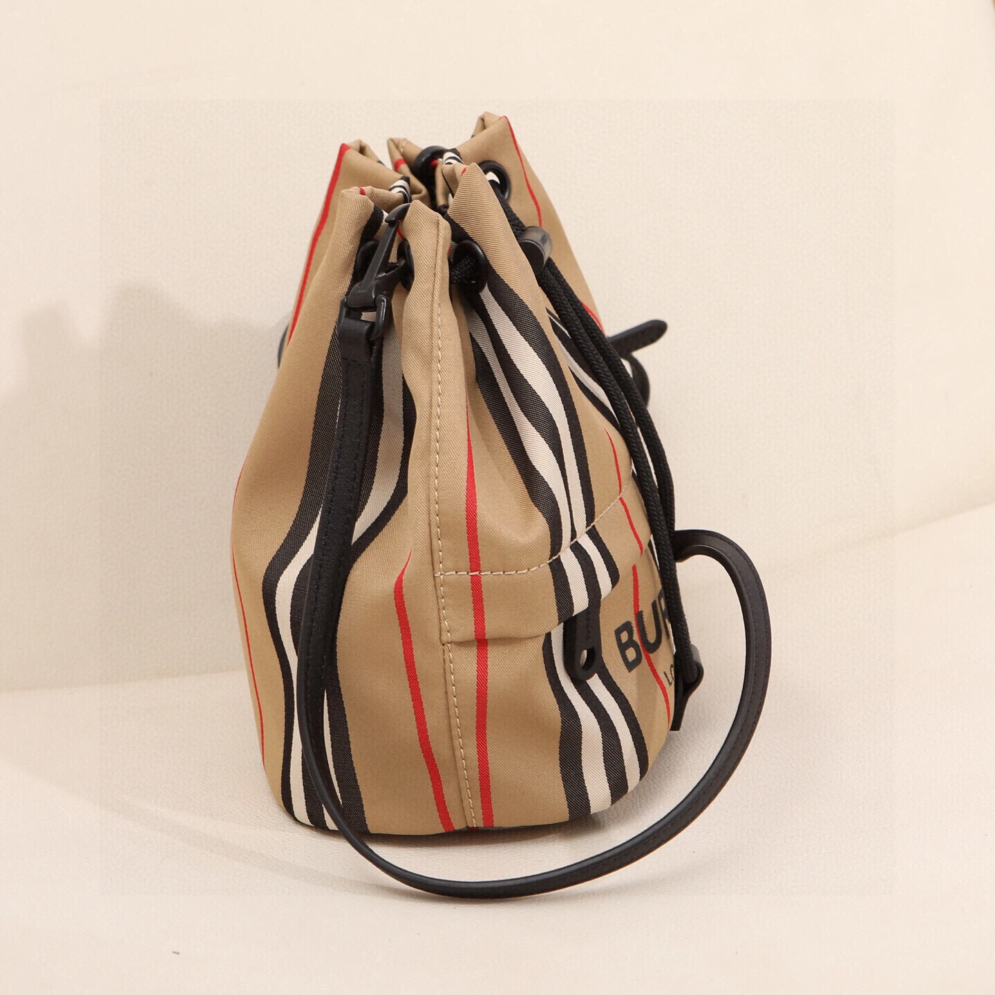 MOMO-- 2ur25rry 8026737 high quality version item:E-B000K0521