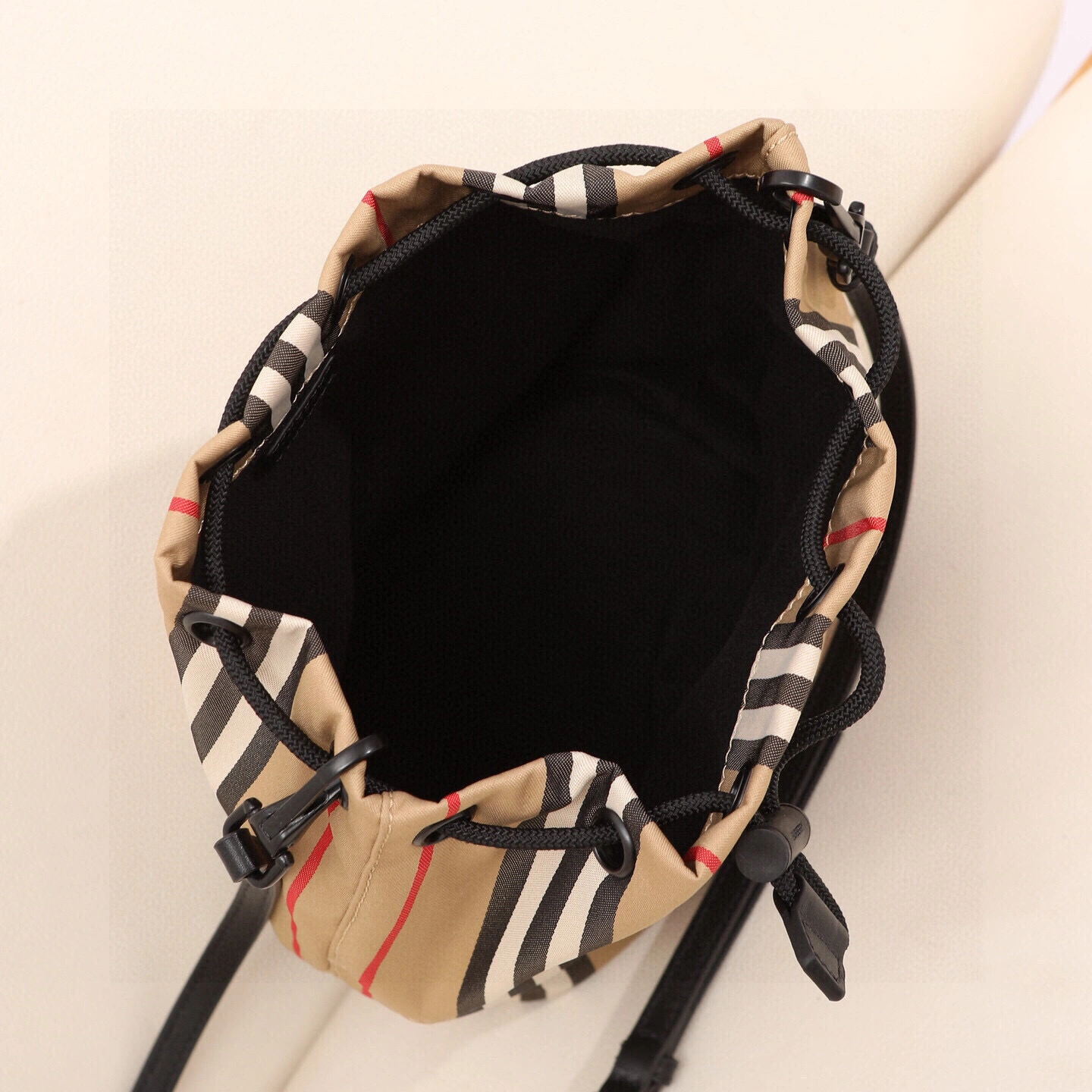 MOMO-- 2ur25rry 8026737 high quality version item:E-B000K0521