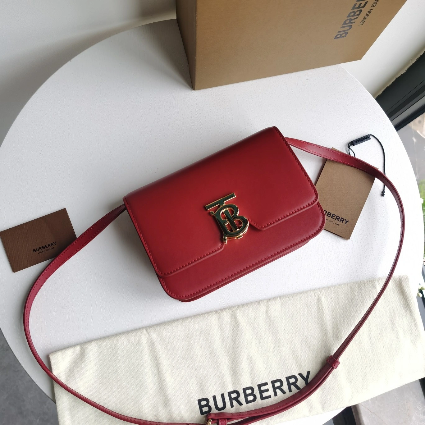 MOMO-- 2ur25rry 80296911 item:D-B000F1909