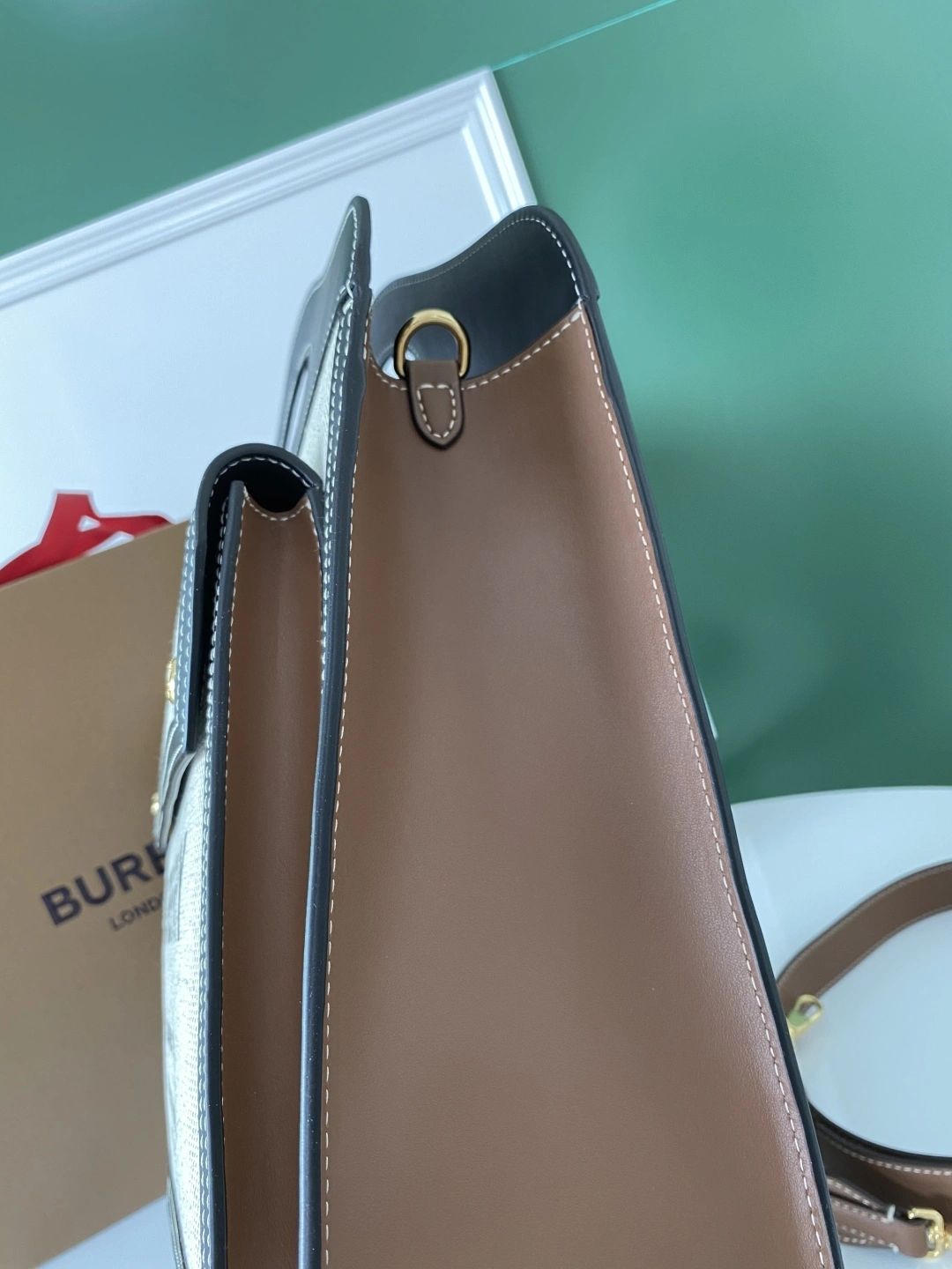 MOMO-- 2ur25rry 80323361 high quality version pocket bag cowhide item:E-B100C0848