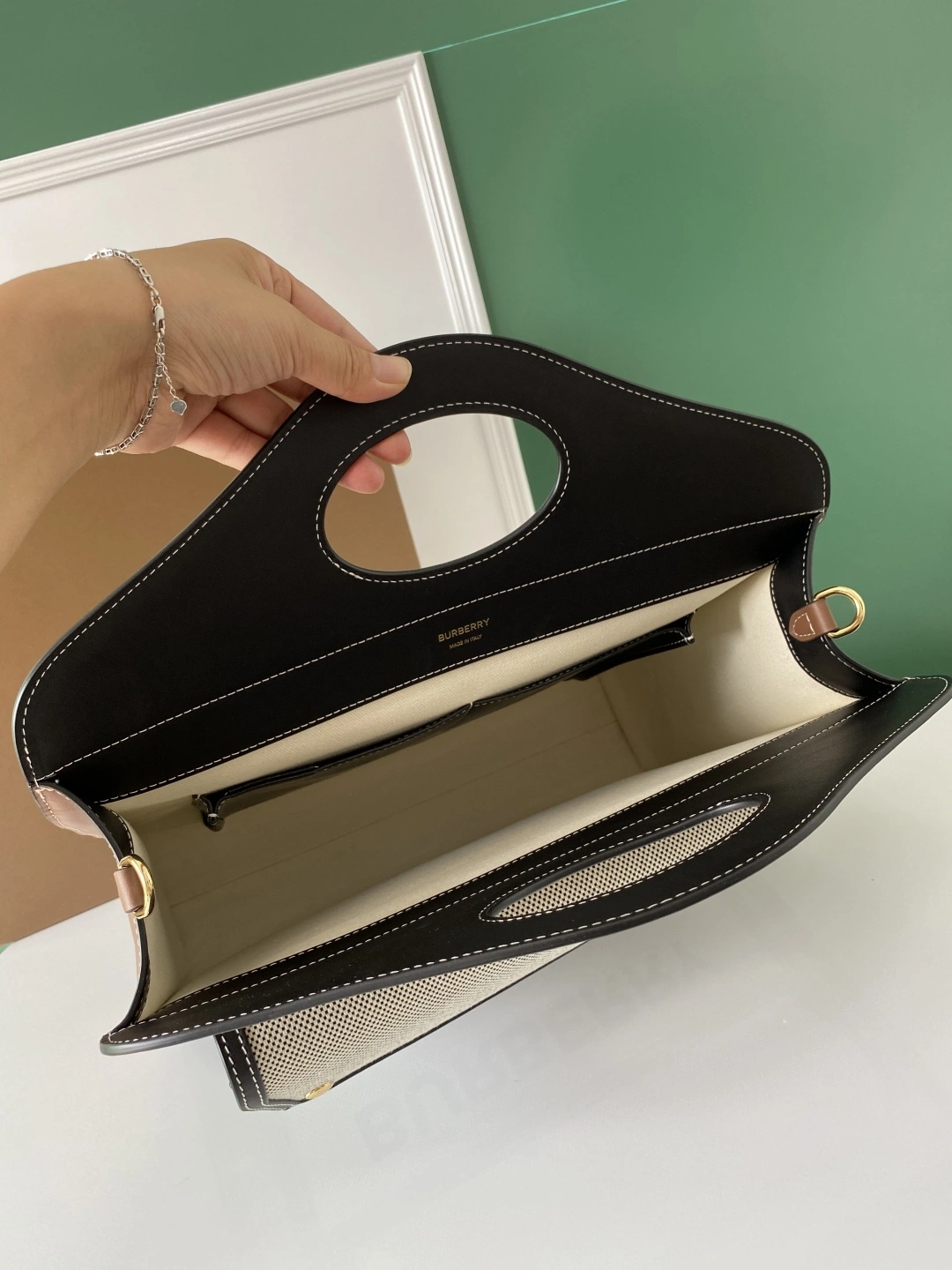 MOMO-- 2ur25rry 80323361 high quality version pocket bag cowhide item:E-B100C0848