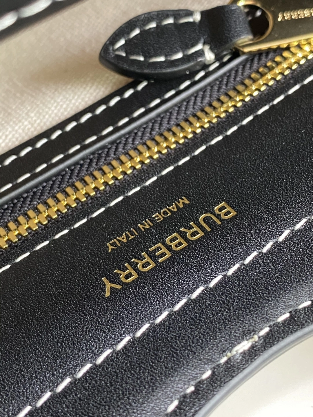 MOMO-- 2ur25rry 8039363 high quality version item:E-B100C0850