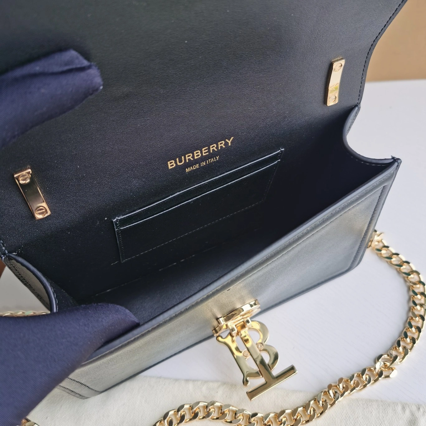 MOMO-- 2ur25rry 80490141 Calfskin item:D-B000F1905