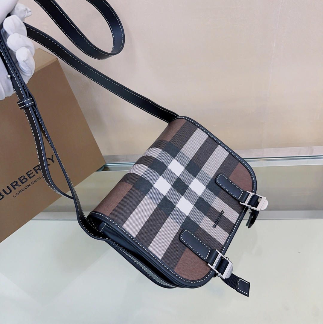 MOMO-- 2ur25rry 8052804 high quality version item:E-B100C0852