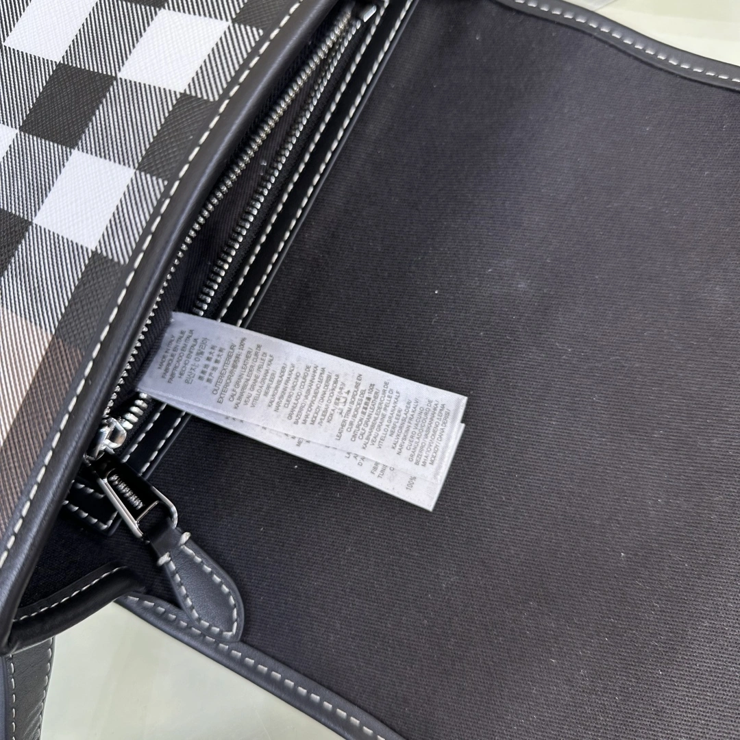 MOMO-- 2ur25rry 8052804 high quality version item:E-B100C0852