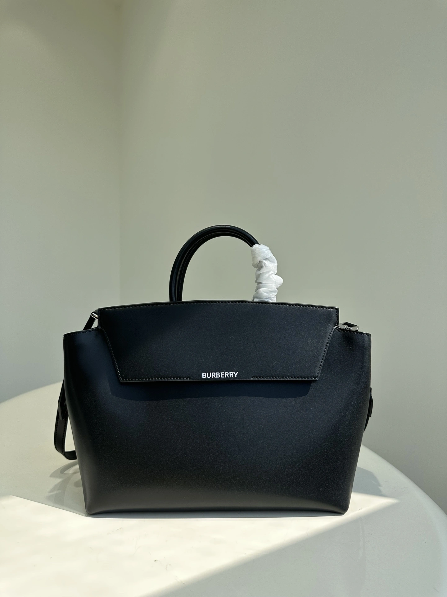 MOMO-- 2ur25rry 8061090 Catherine Calfskin item:D-B432F2104