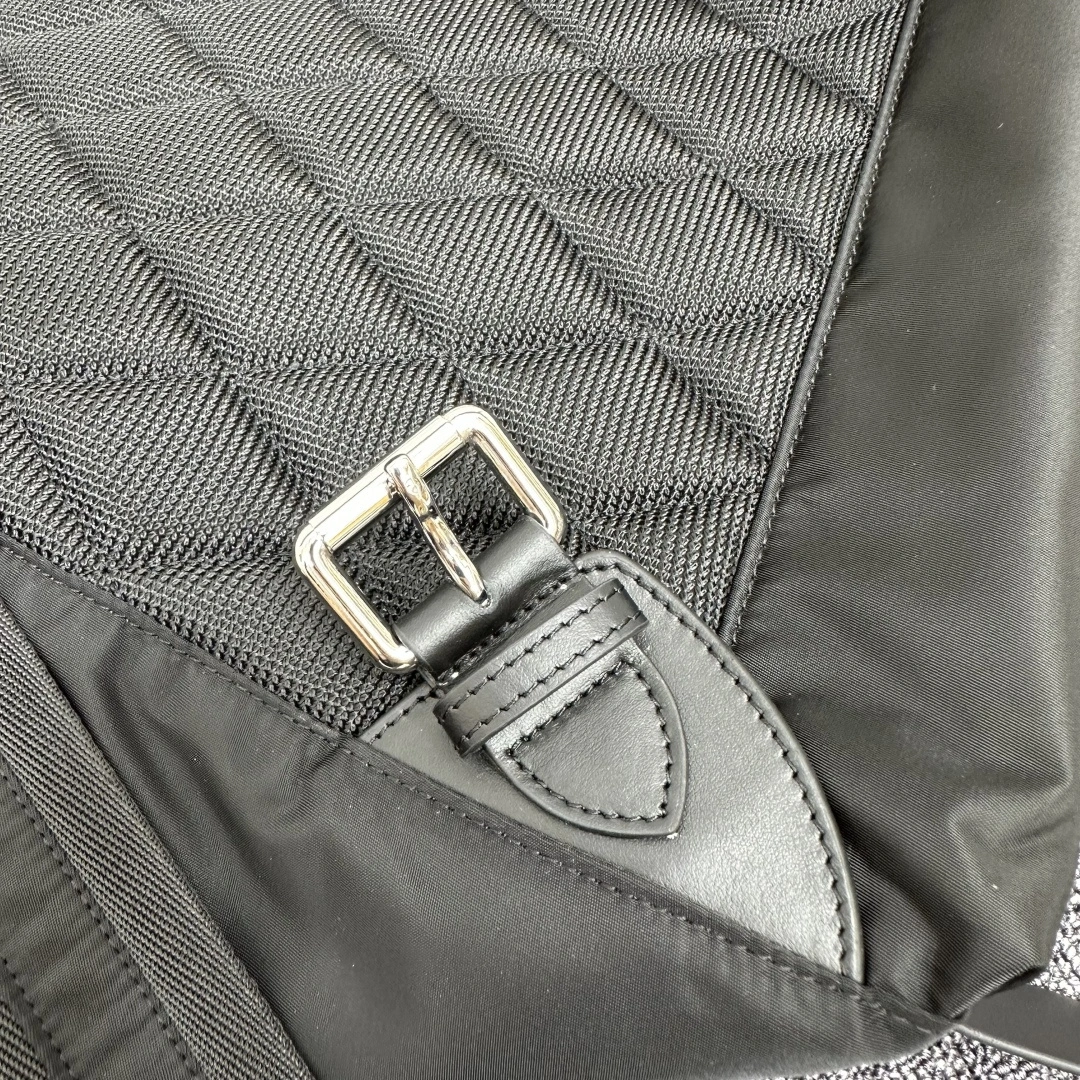 MOMO-- 2ur25rry 80616681 high quality version item:E-B000L0706T