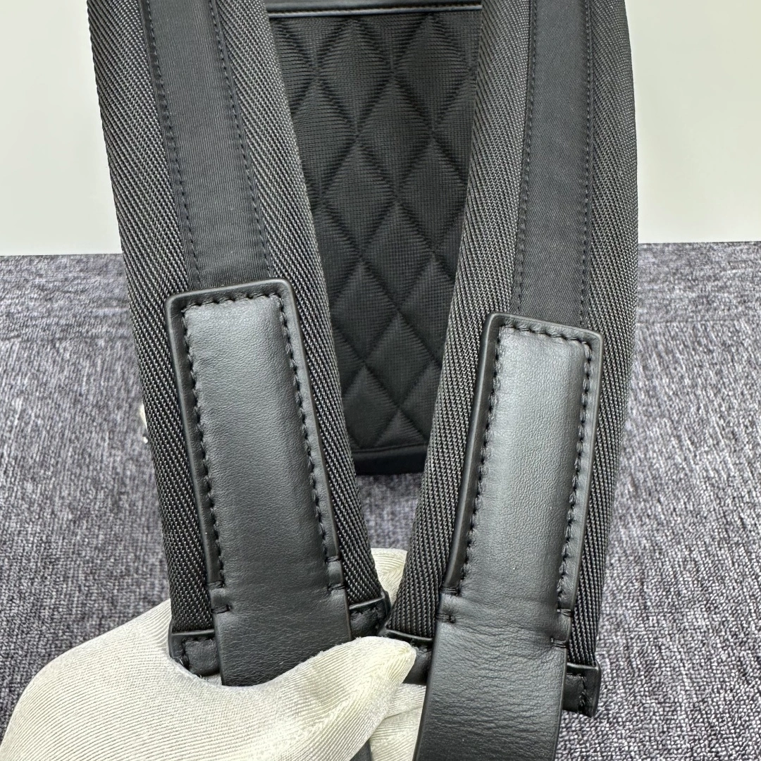 MOMO-- 2ur25rry 80616681 high quality version item:E-B000L0706T