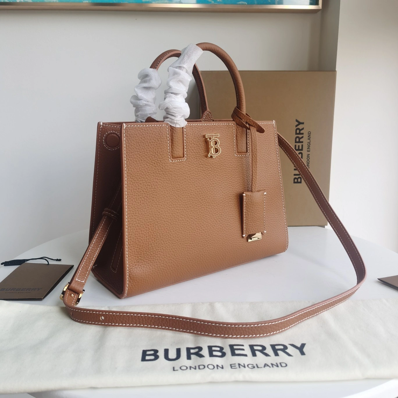 MOMO-- 2ur25rry 80725181 item:D-B000F1907