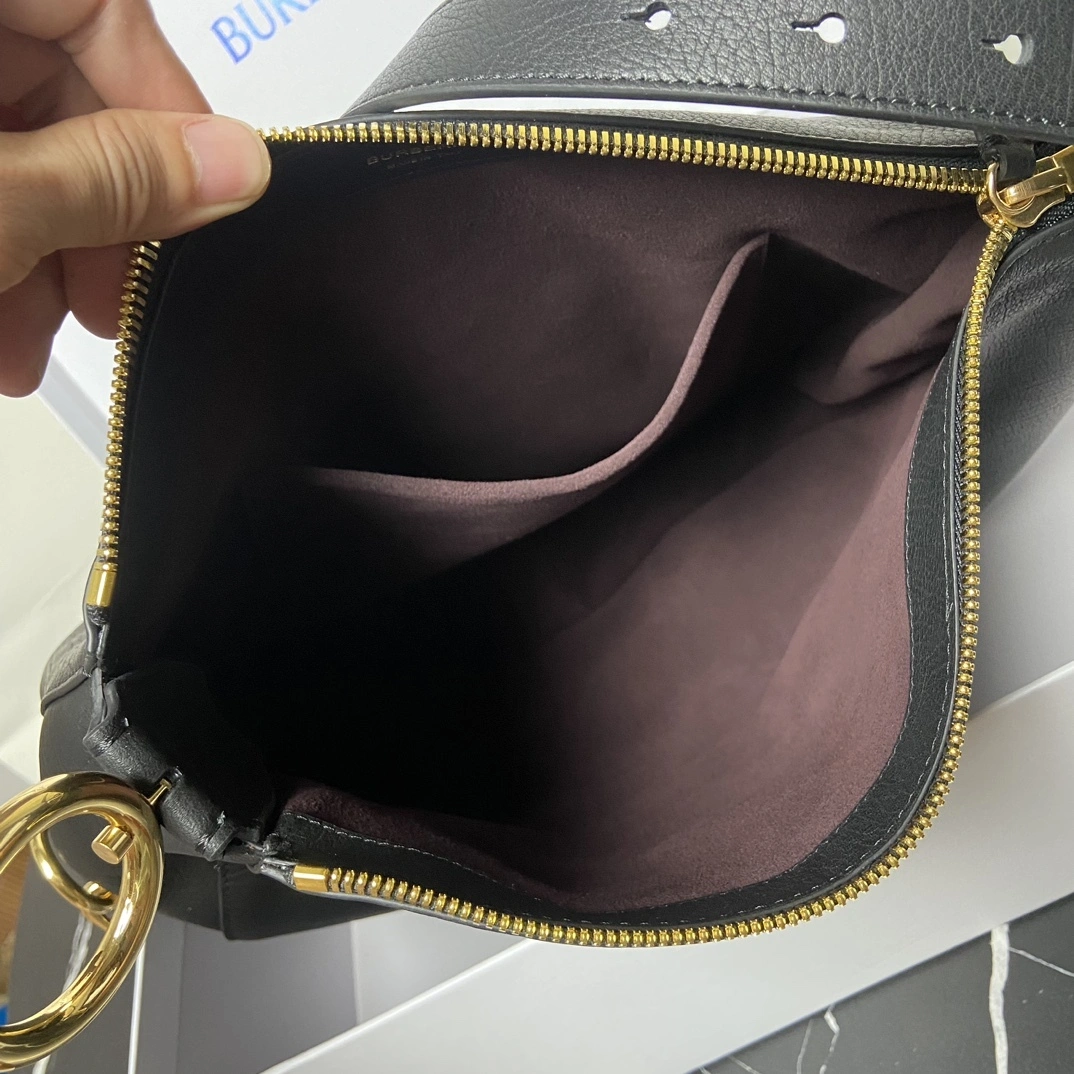 MOMO-- 2ur25rry 80752551 high quality version Calfskin item:E-B000A1209