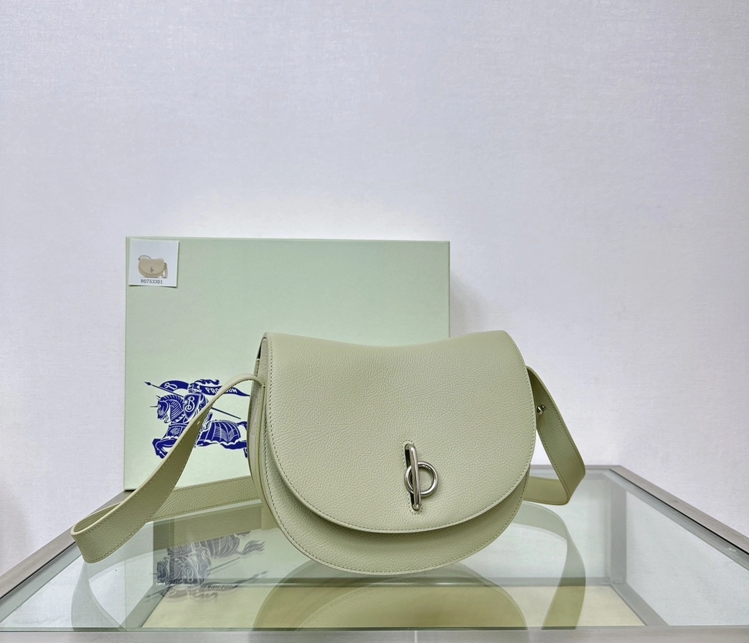 MOMO-- 2ur25rry 80810381 high quality version Calfskin item:D-B177I2544