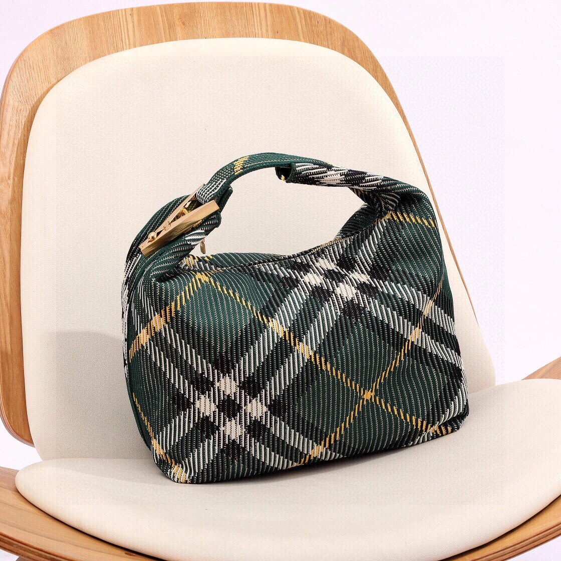 MOMO-- 2ur25rry 80820471 high quality version peg item:E-B000K0519