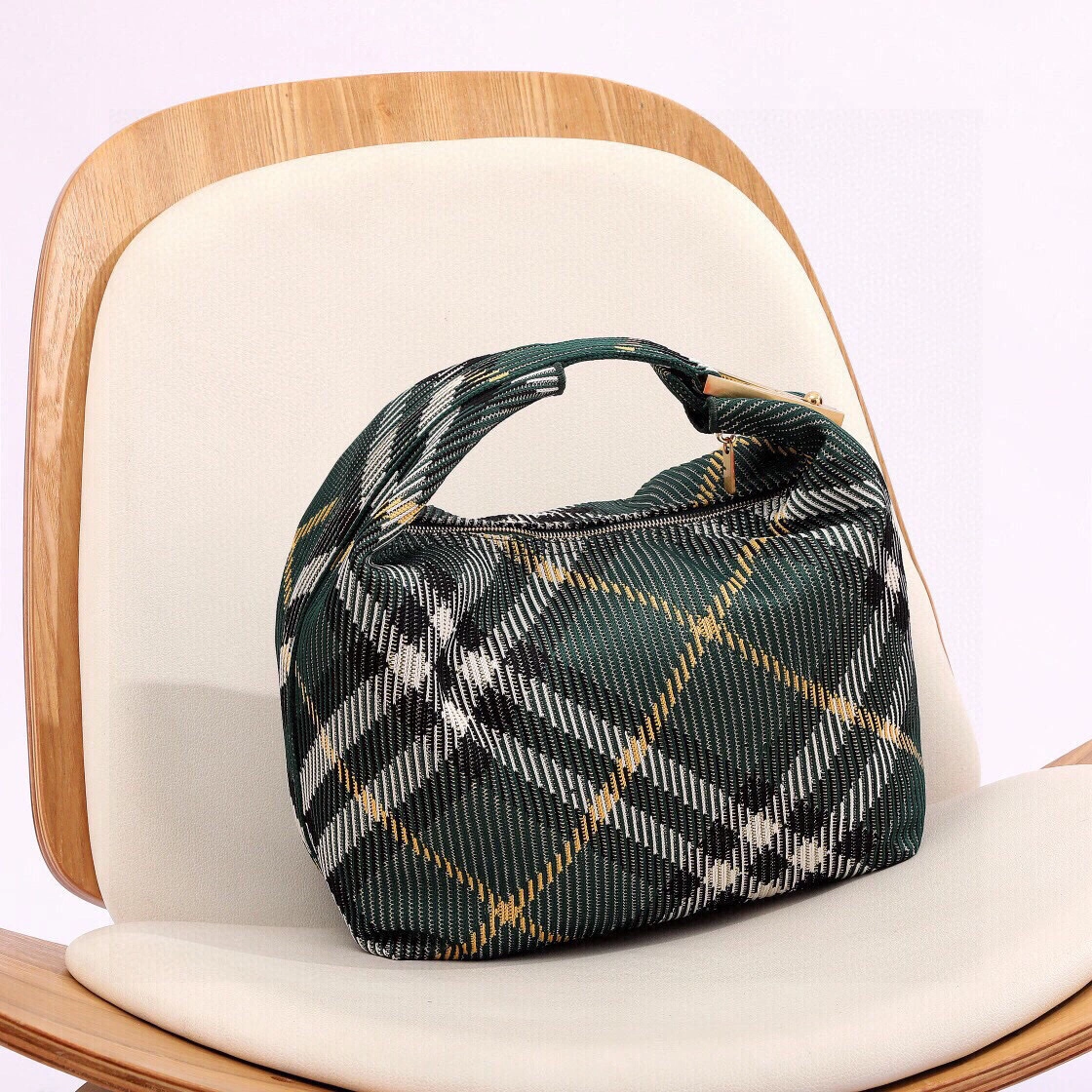 MOMO-- 2ur25rry 80820471 high quality version peg item:E-B000K0519