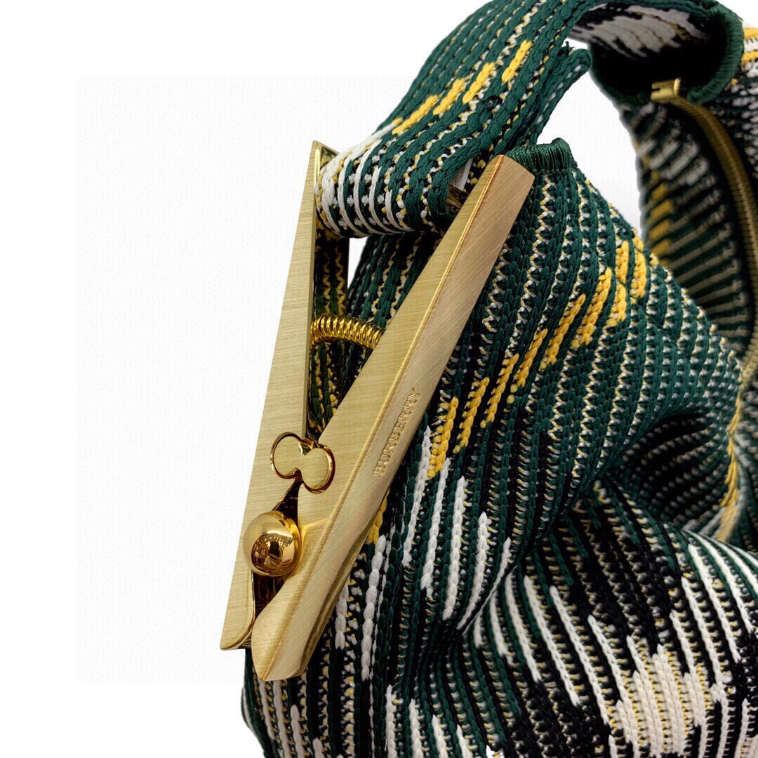 MOMO-- 2ur25rry 80820471 high quality version peg item:E-B000K0519