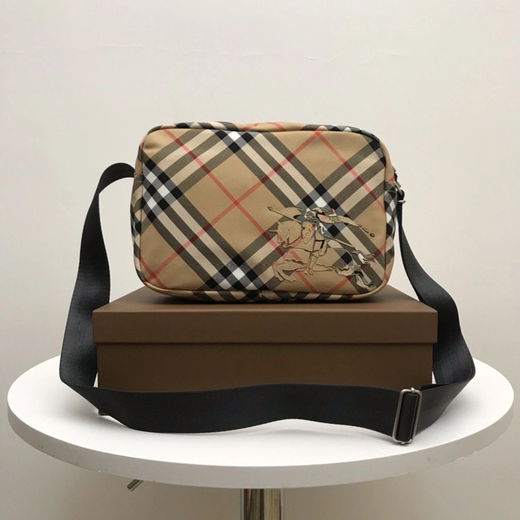 MOMO-- 2ur25rry 80913201 high quality version item:E-B202A1211