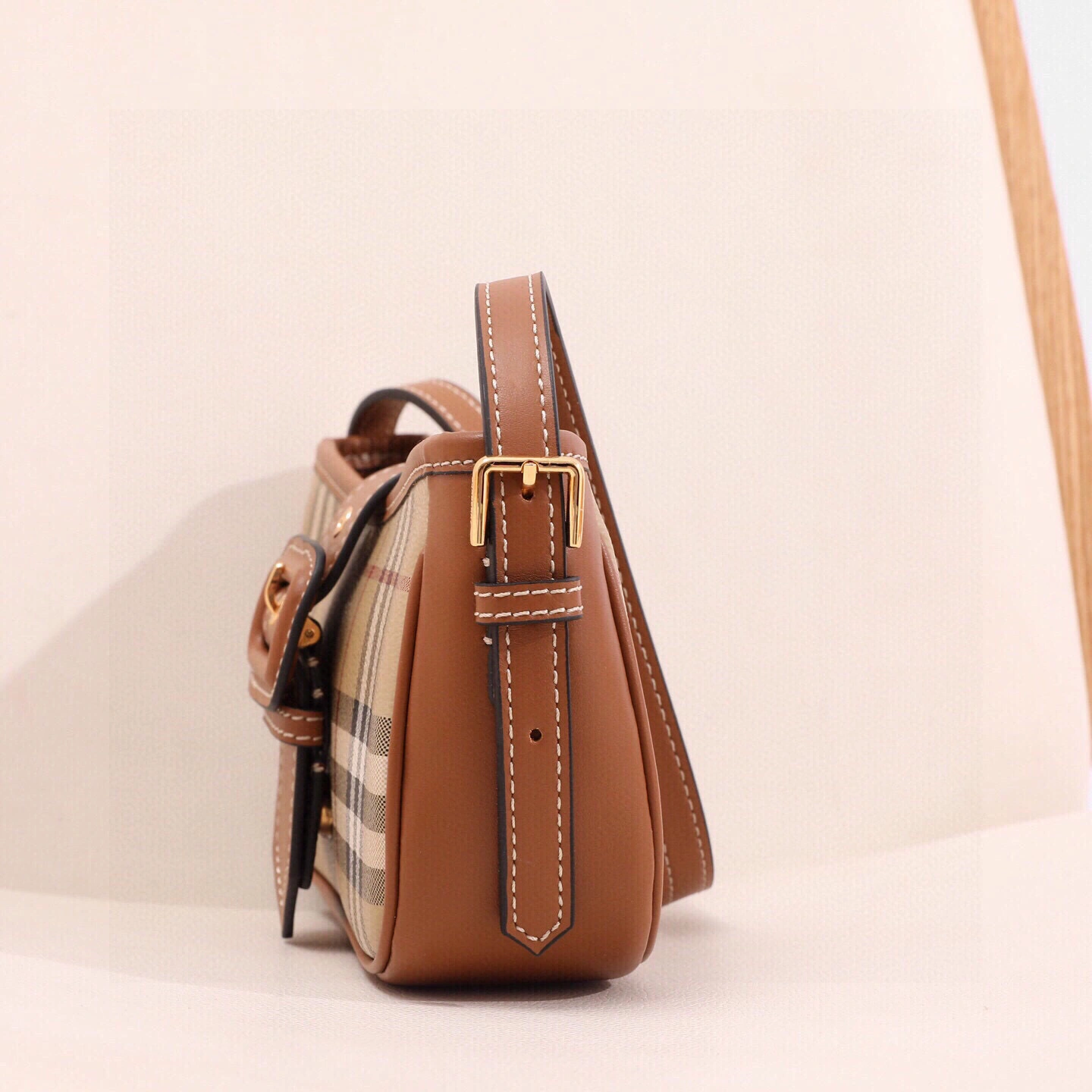 MOMO-- 2ur25rry 8092074 high quality version item:E-B000K0506