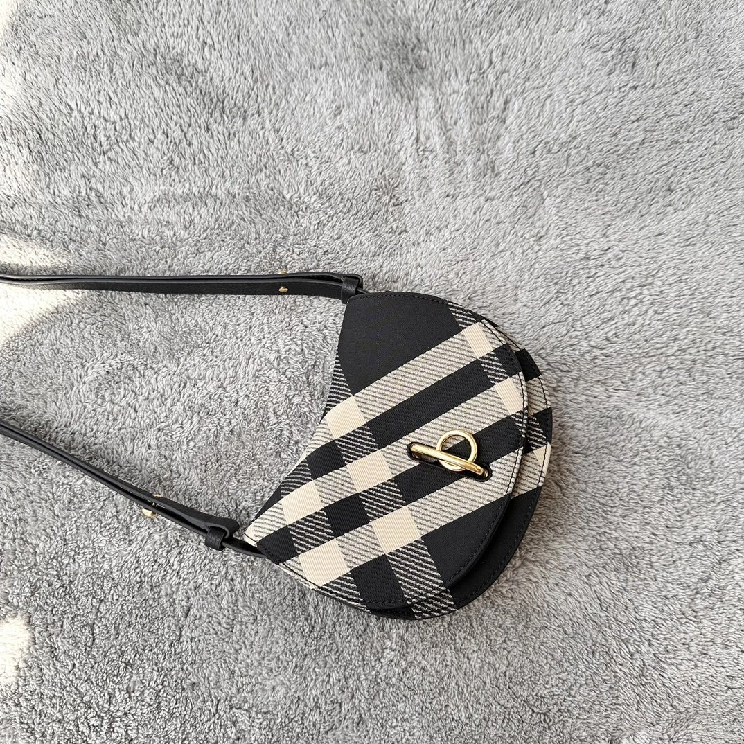 MOMO-- 2ur25rry 80931061 high quality version item:D-B000I2537