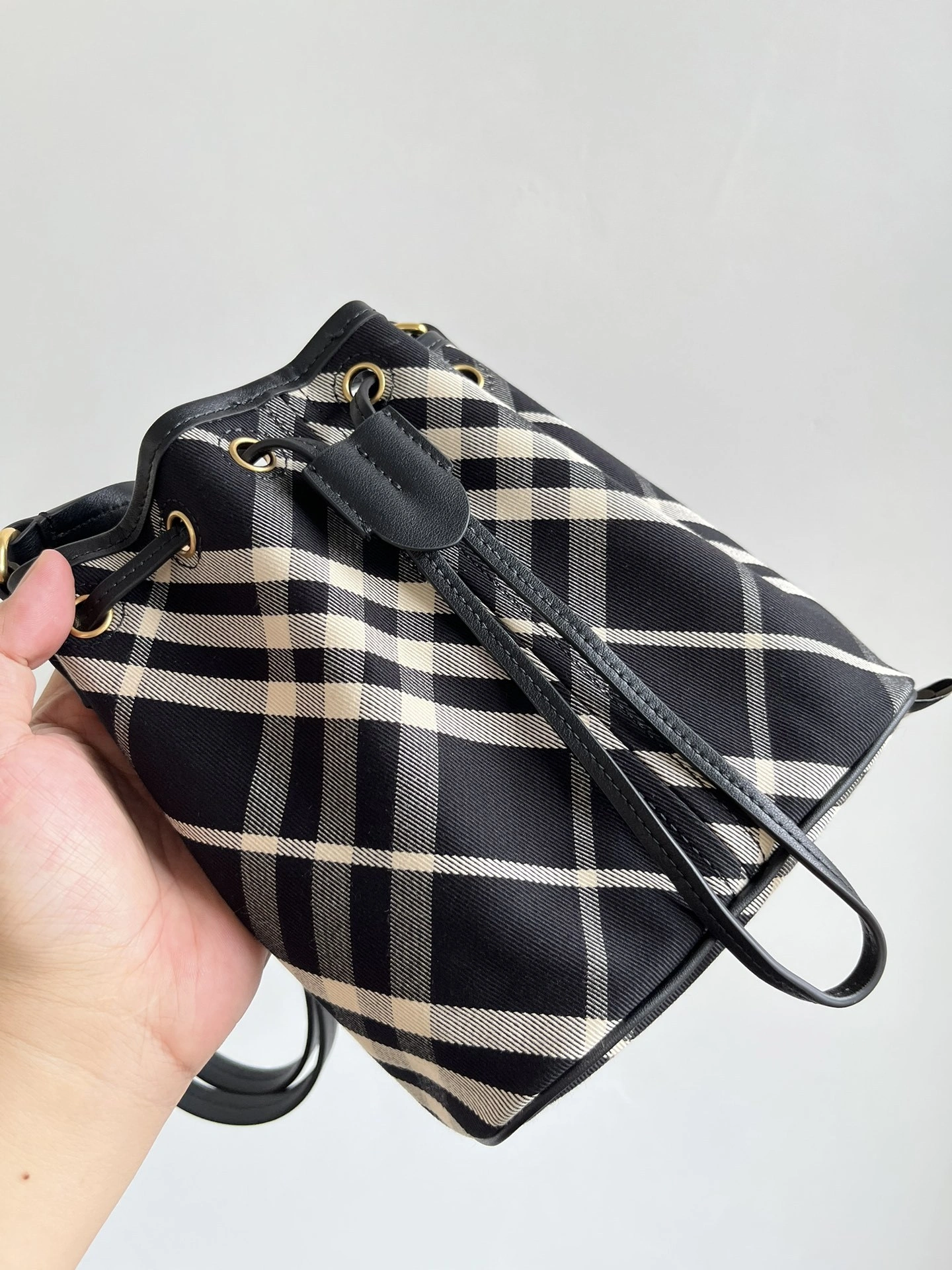 MOMO-- 2ur25rry 80950571 high quality version item:D-B000I2536