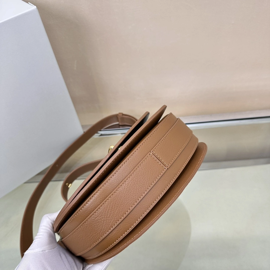 MOMO-- 2ur25rry 80955111 high quality version Calfskin item:E-B000A1208