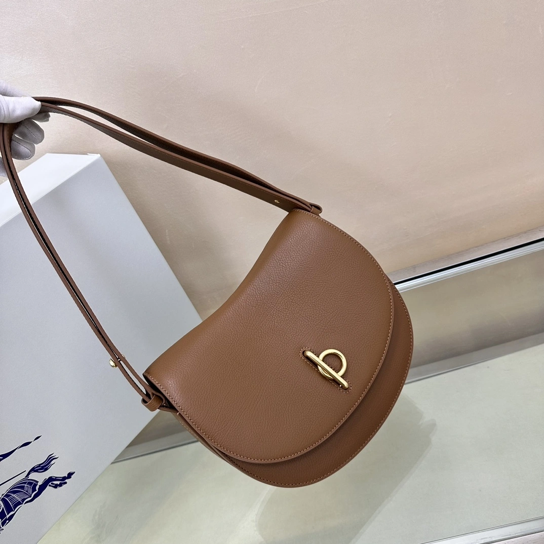 MOMO-- 2ur25rry 80955111 high quality version Calfskin item:E-B000A1208