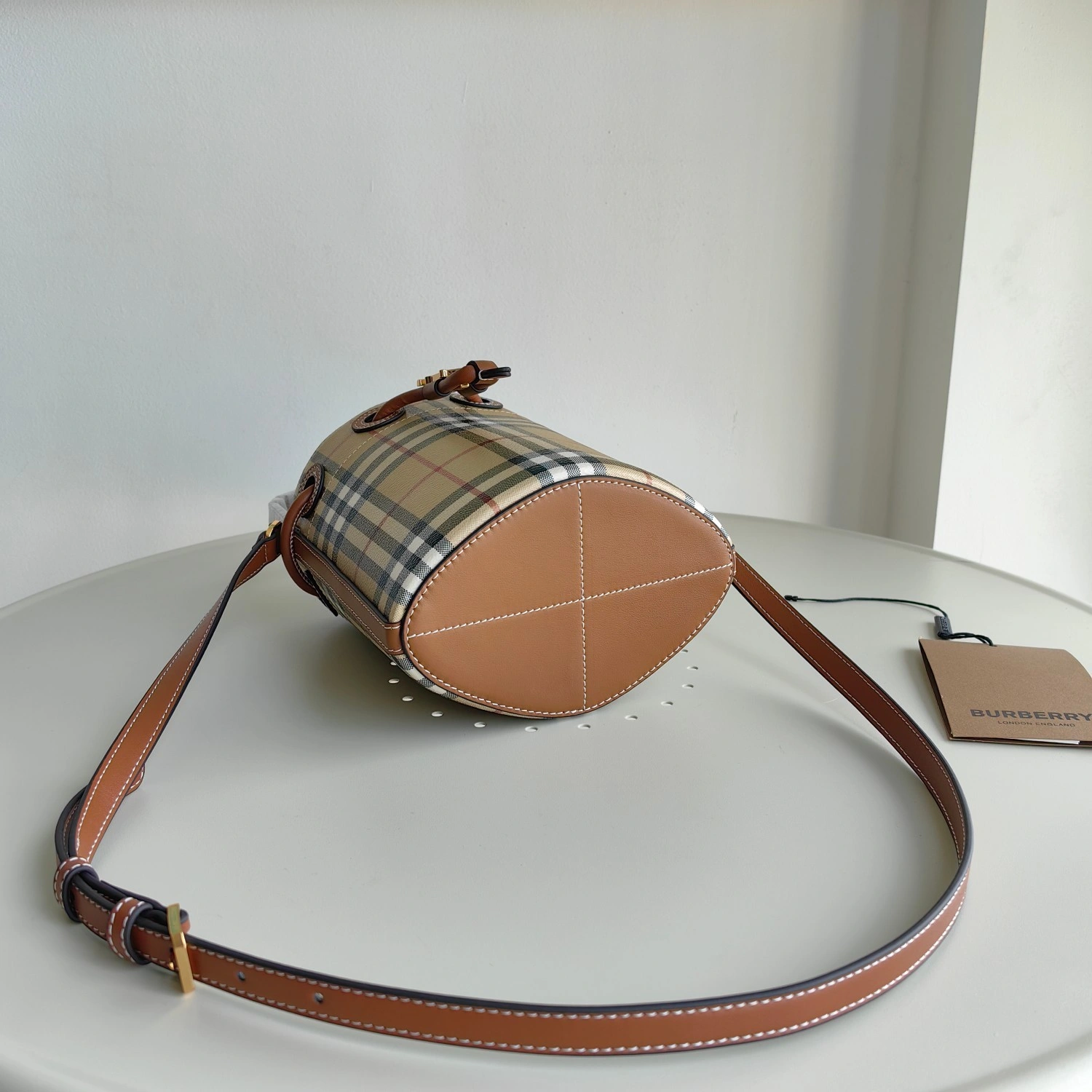 MOMO-- 2ur25rry 80960401 high quality version item:E-B000A1201
