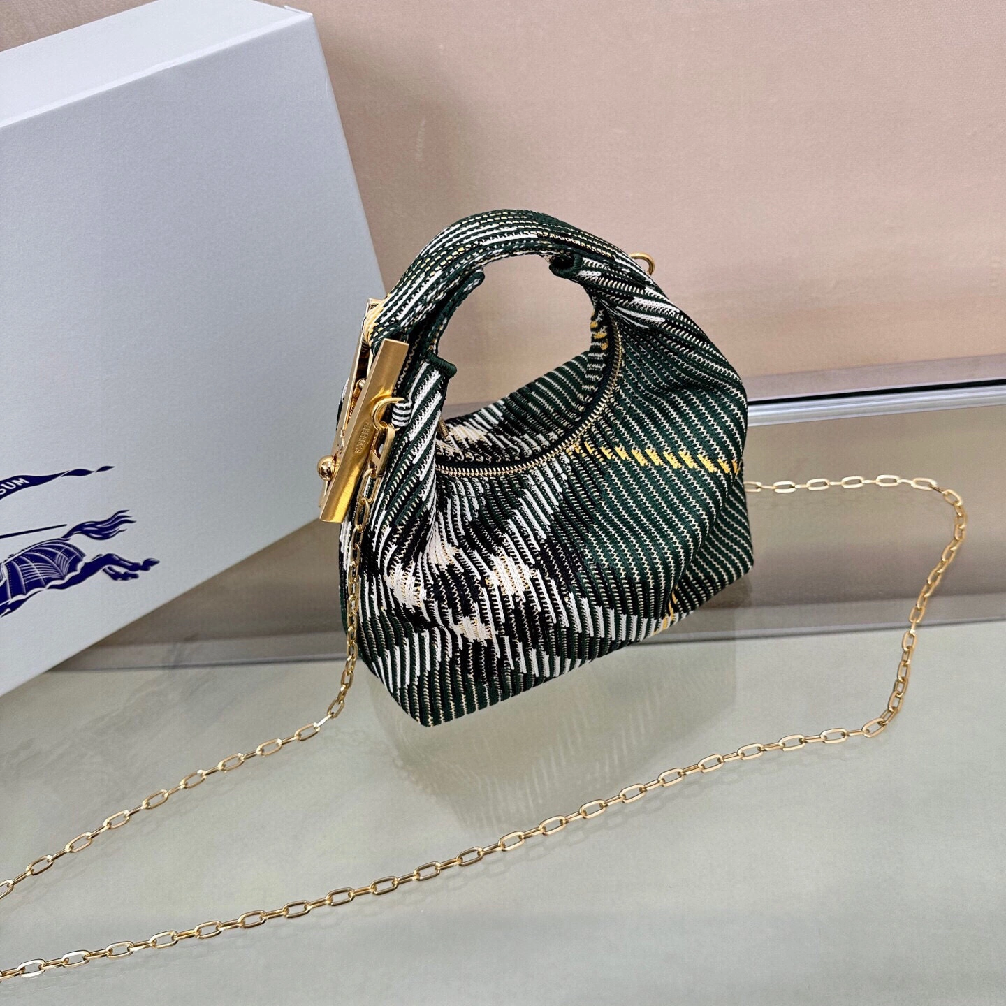 MOMO-- 2ur25rry 80974441 high quality version peg item:E-B000K0517