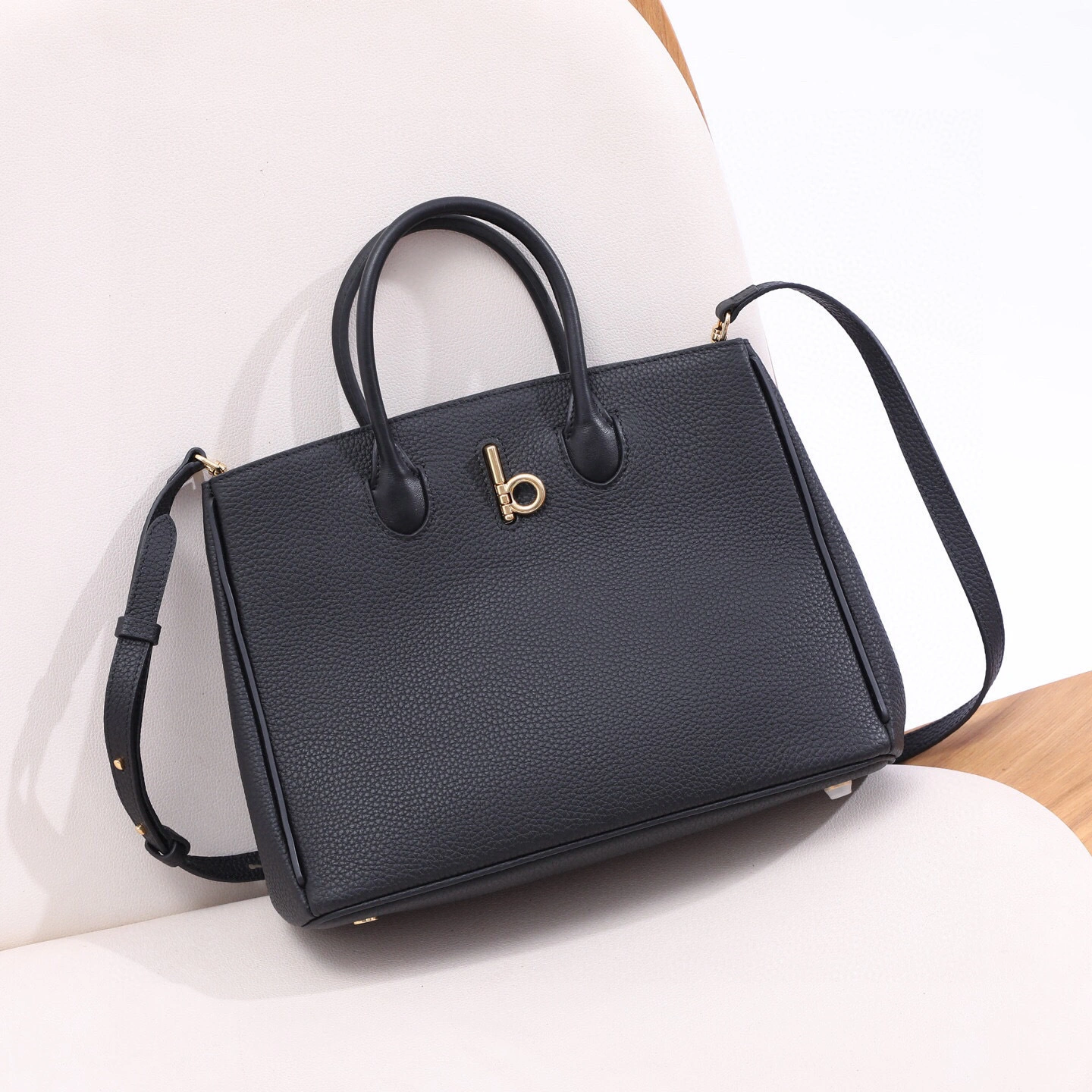 MOMO-- 2ur25rry 80994011 high quality version item:E-B000K0501