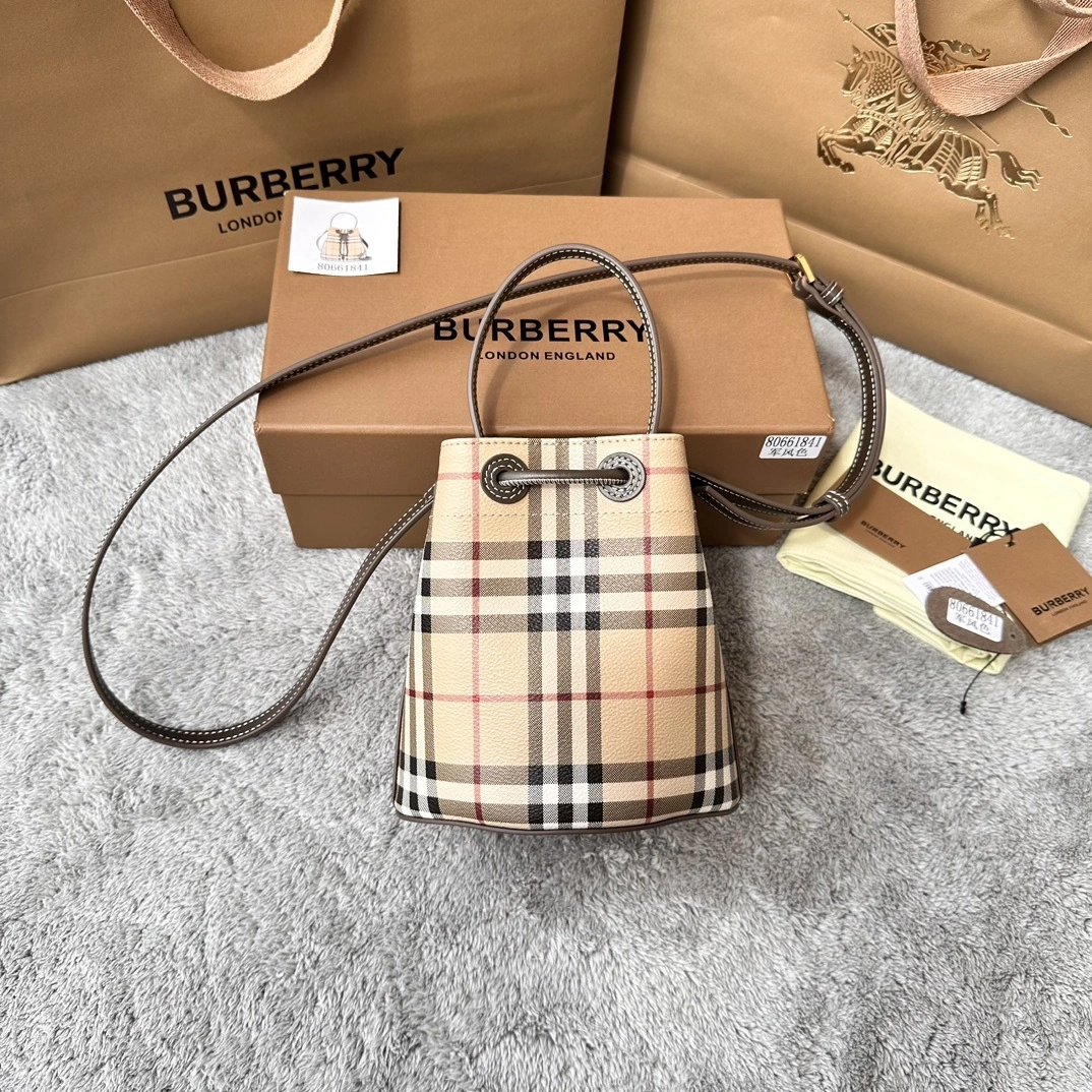 MOMO-- 2ur25rry 81004881 high quality version item:E-B000A1205