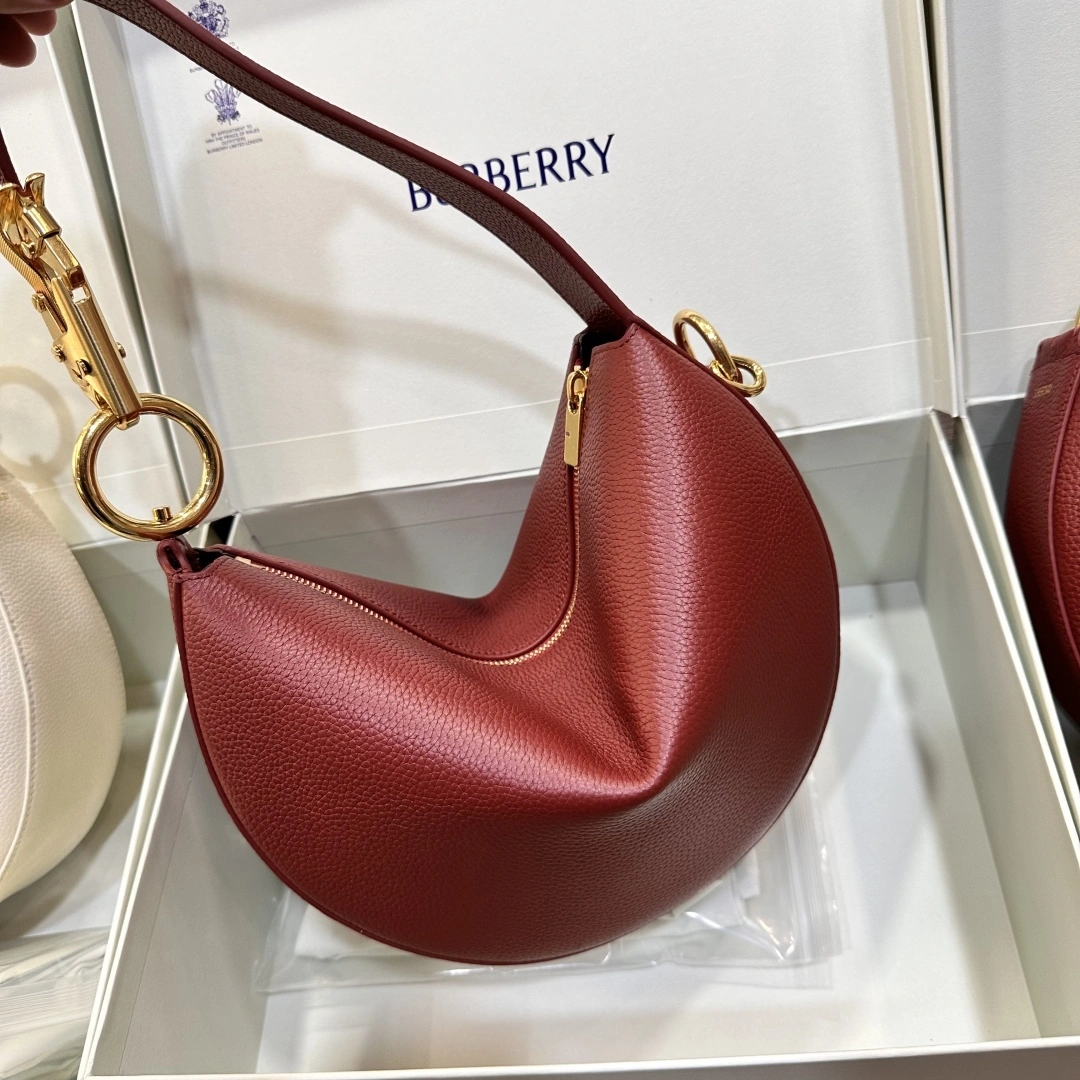 MOMO-- 2ur25rry 8103094 high quality version Knigh item:E-B000C0840