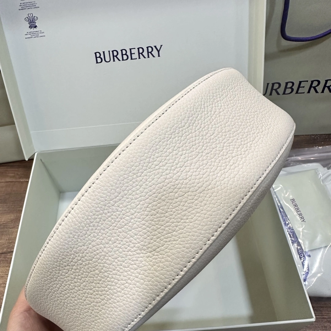 MOMO-- 2ur25rry 81042981 high quality version Knigh item:E-B000C0839