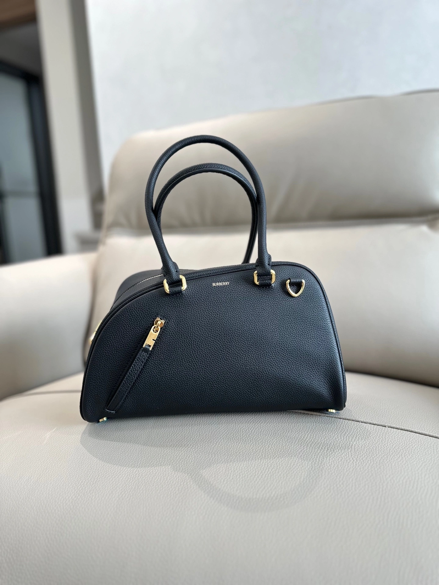 MOMO-- 2ur25rry 81048291 high quality version Calfskin item:E-B100B2642
