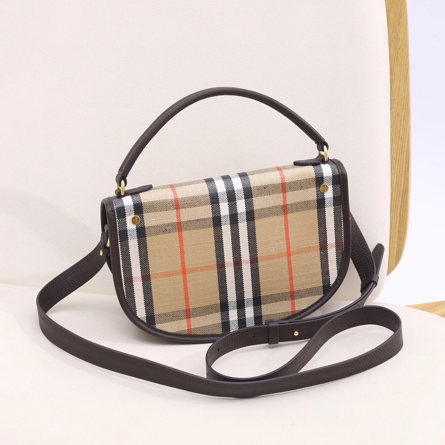 MOMO-- 2ur25rry 81121601 high quality version item:E-B000K0507