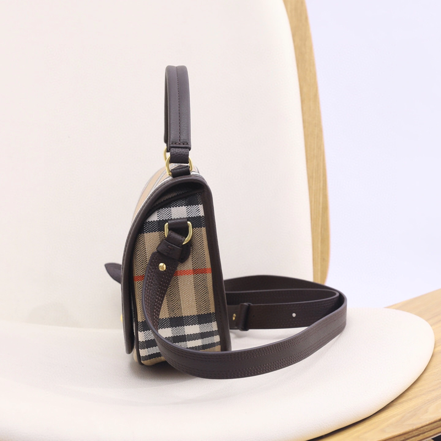 MOMO-- 2ur25rry 81121601 high quality version item:E-B000K0507