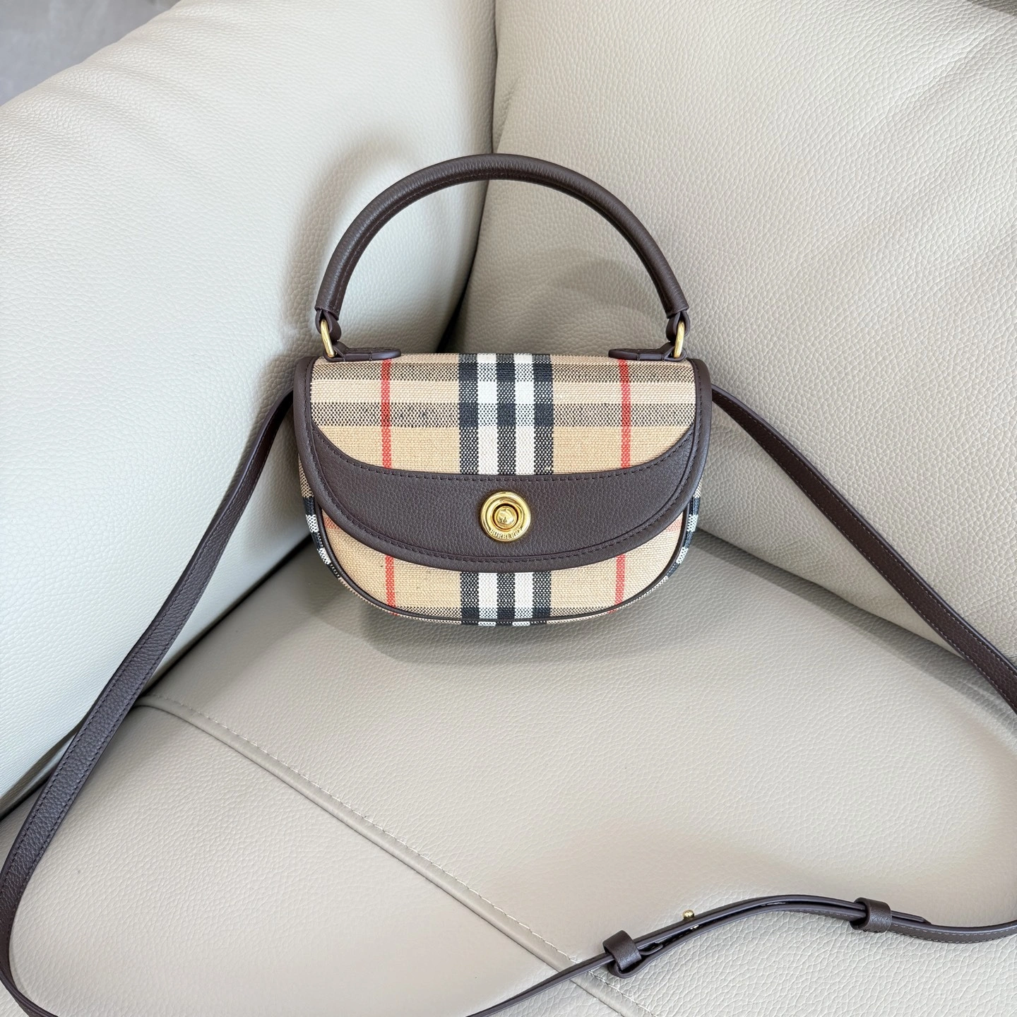 MOMO-- 2ur25rry 81122401 high quality version Highlands Calfskin item:E-B000K0515
