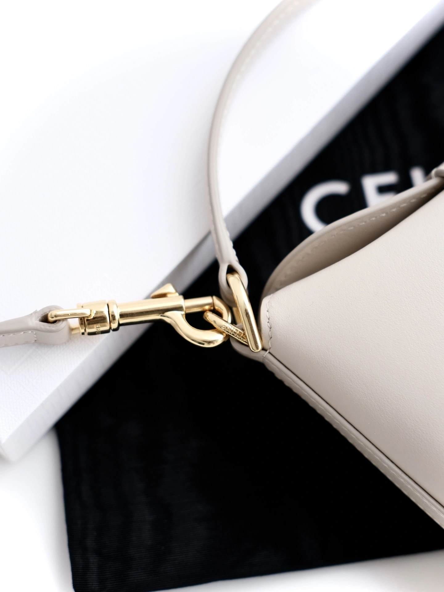 MOMO-- 358i95 10K943FJ9-02LS high quality version item:E-B805J2470