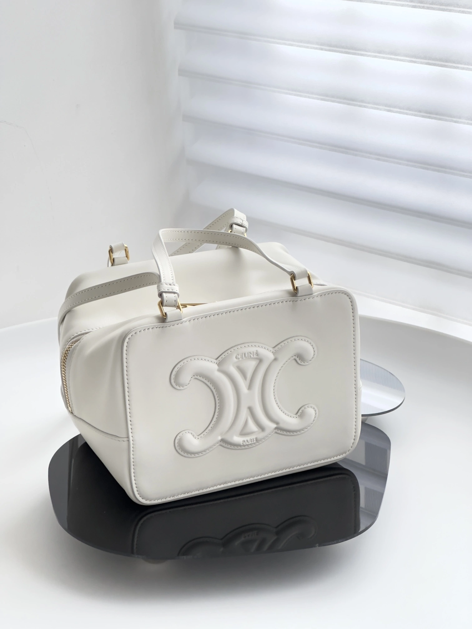 MOMO-- 358i95 111383DU3-01HT high quality version Folded Cube item:E-B805H1512