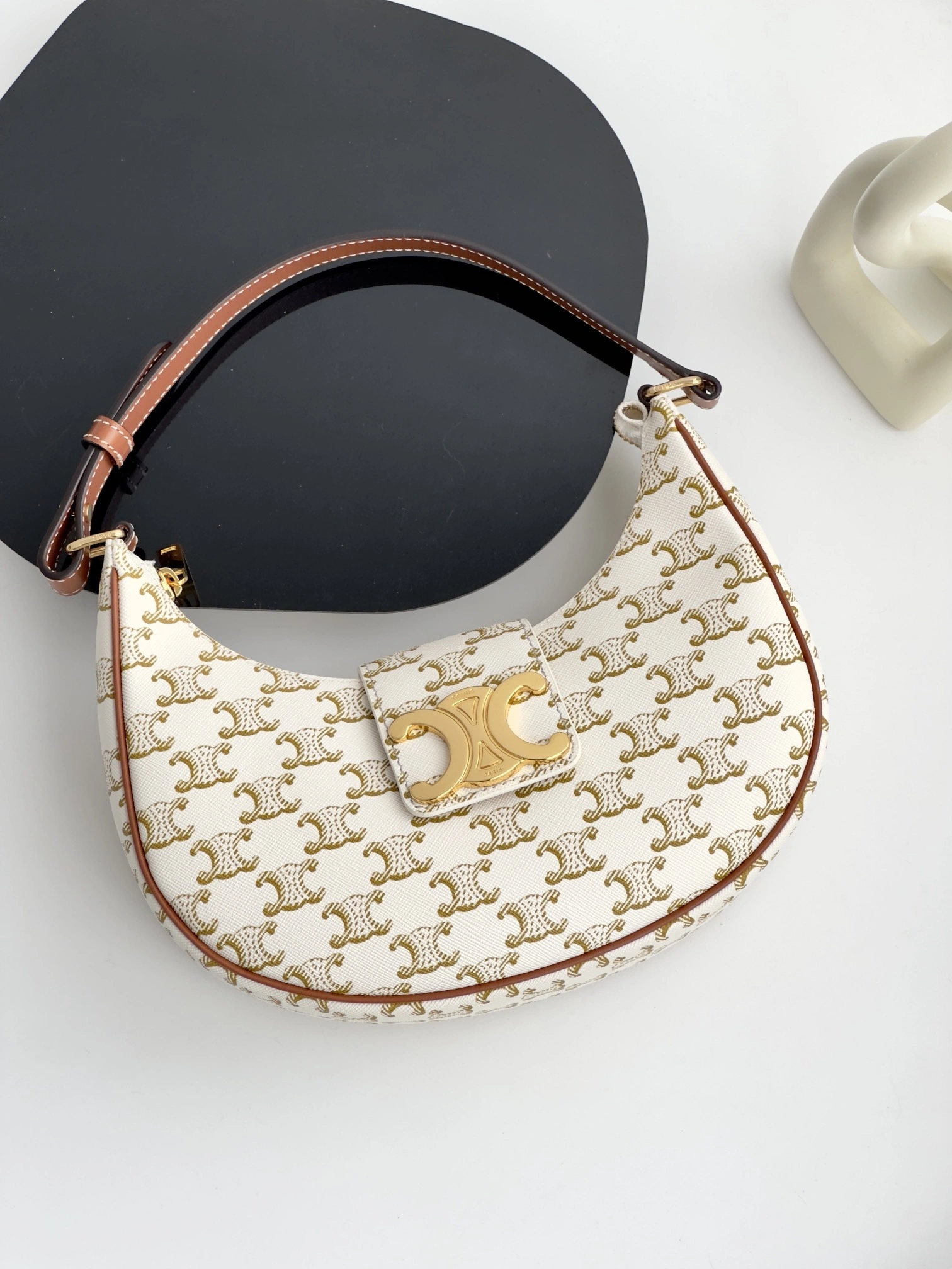 MOMO-- 358i95 114492BZJ-01BC high quality version item:E-B805J2458
