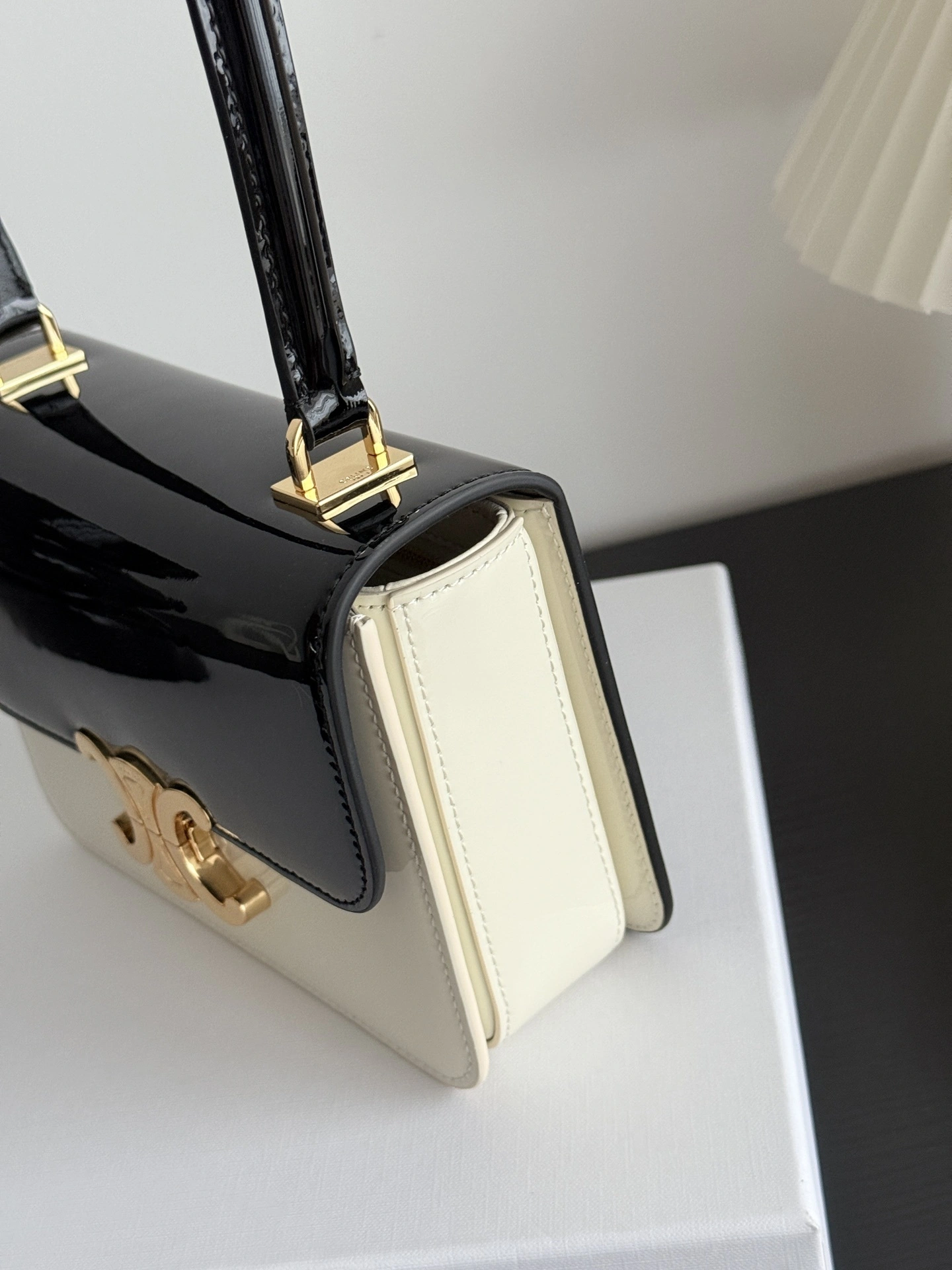 MOMO-- 358i95 118053GCO-38AW high quality version Garance item:E-B805J2401