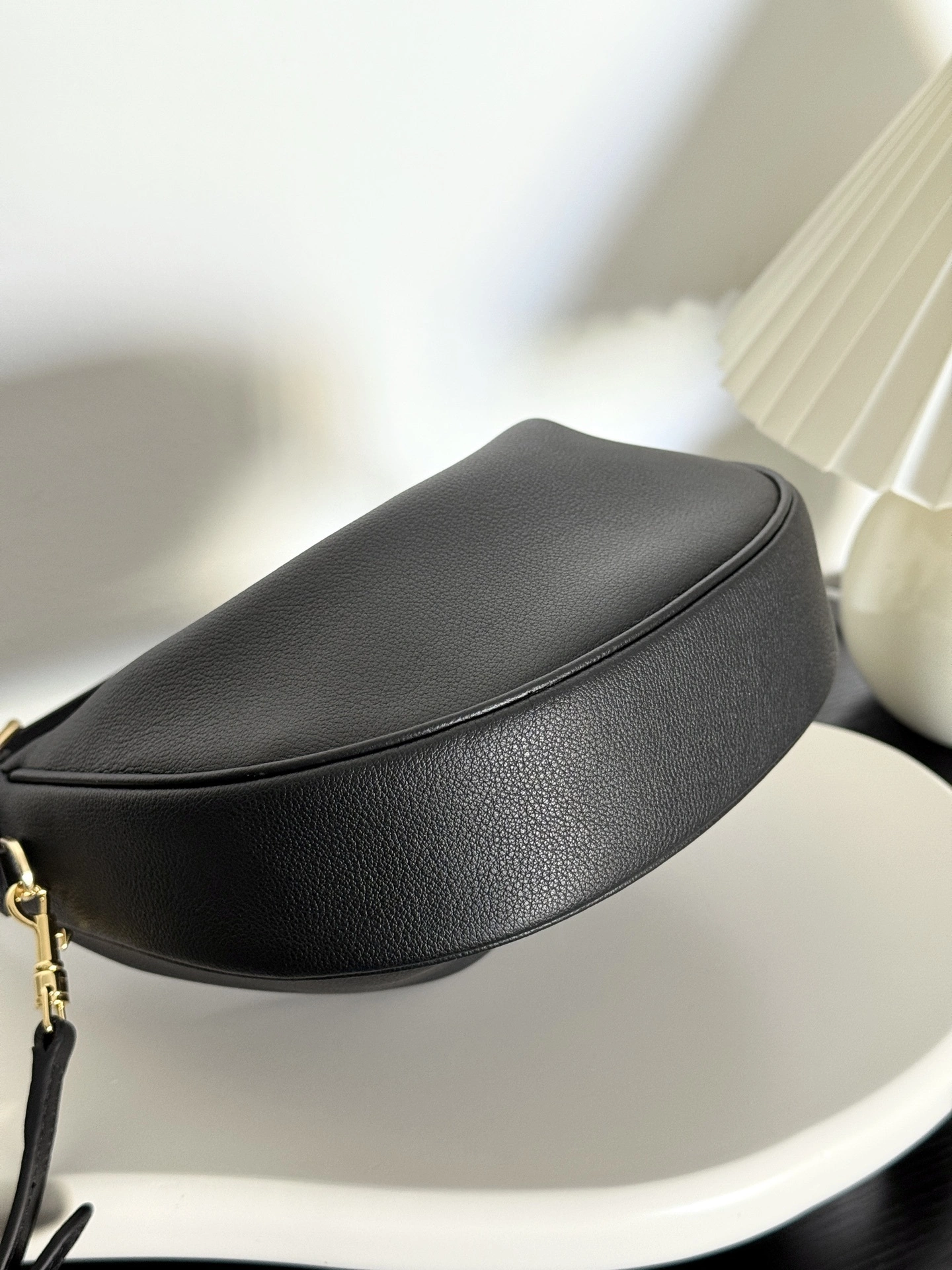 MOMO-- 358i95 120723DPJ-38NO high quality version Calfskin item:E-B805J2417