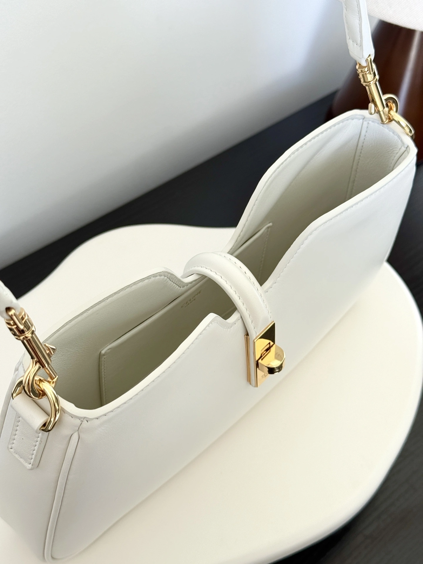 MOMO-- 358i95 122073FX9-01RC high quality version Camille item:E-B805J2428