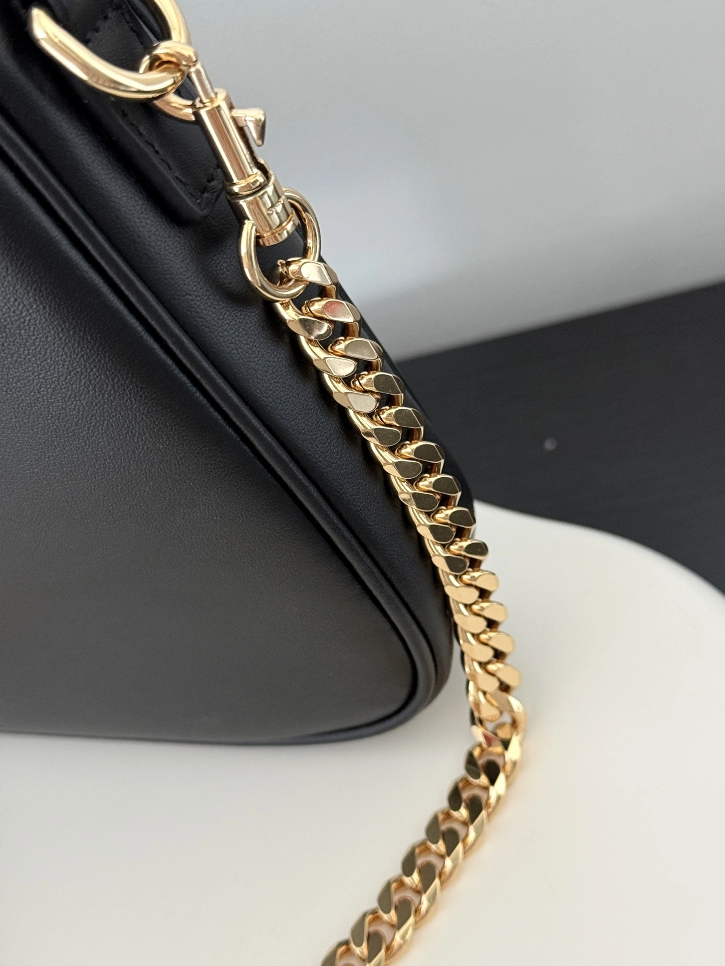 MOMO-- 358i95 122073FX9-38NO high quality version Camille item:E-B805J2429