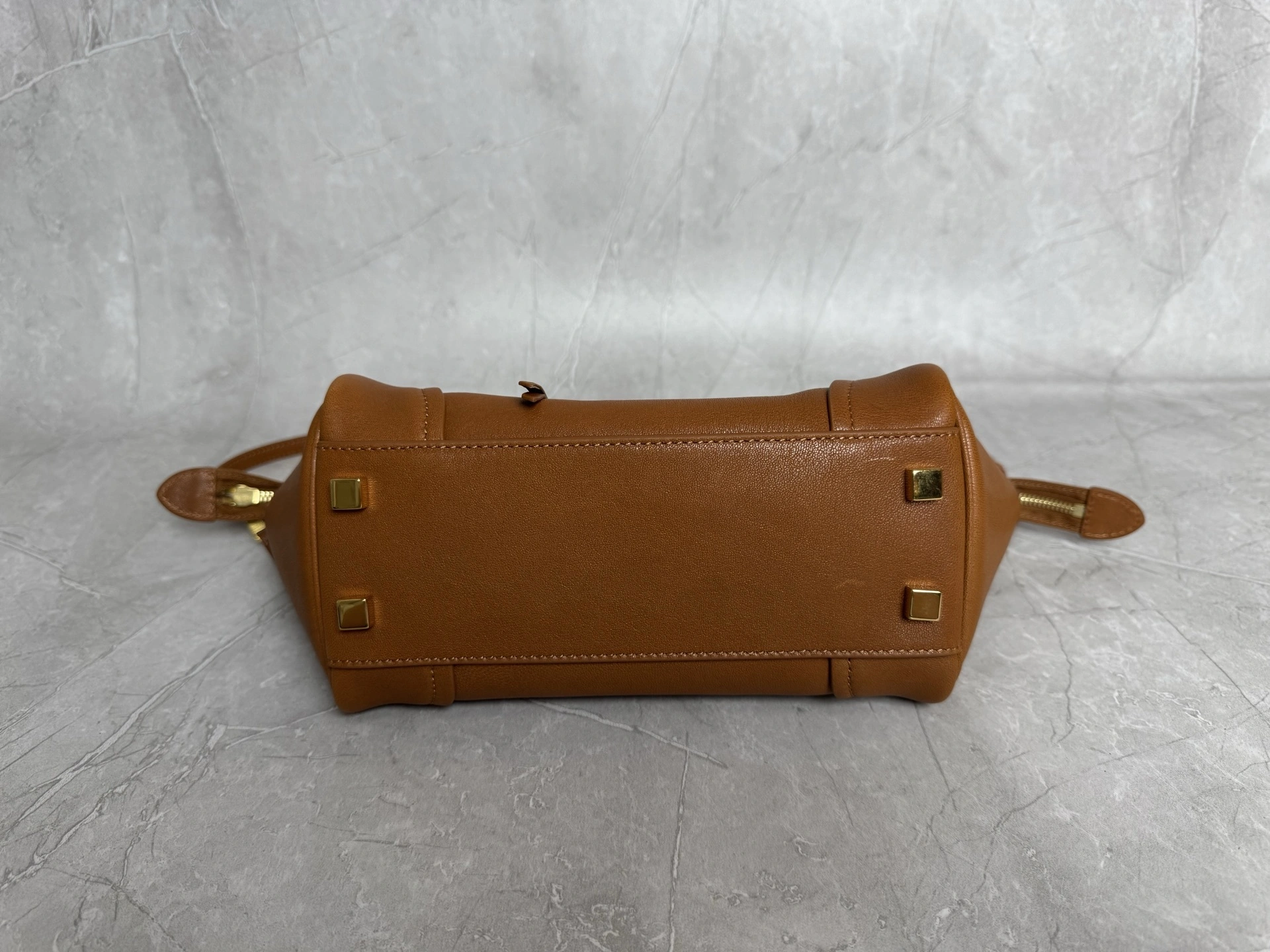 MOMO-- 358i95 124213GW2-GFY5 high quality version sheepskin item:E-B000L1616T