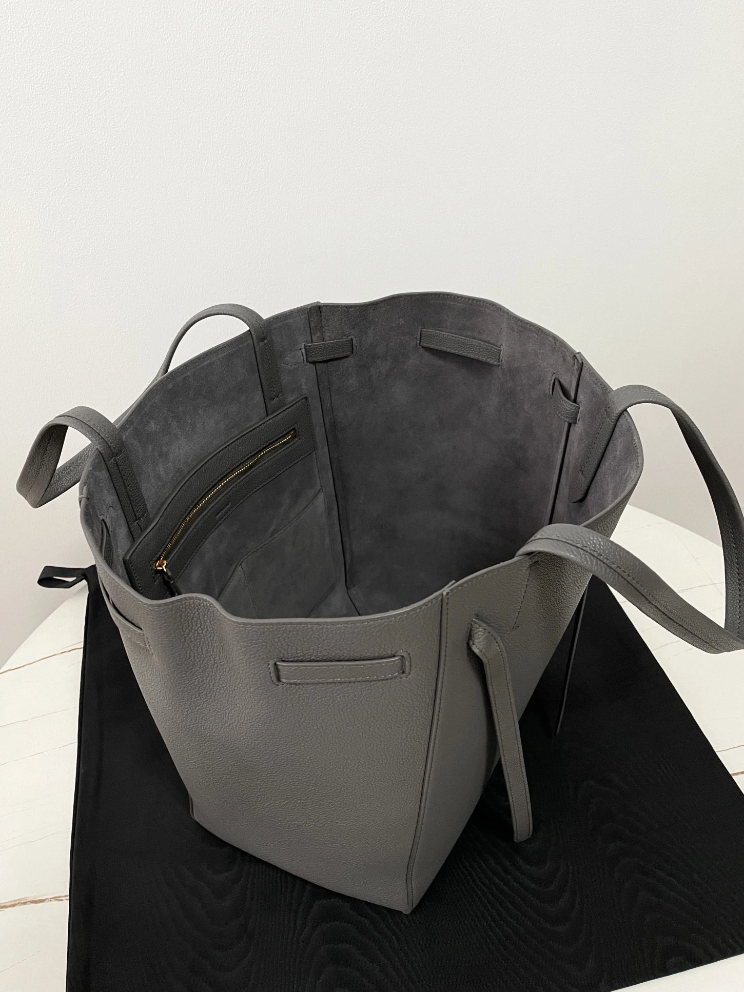 MOMO-- 358i95 189023TNI-09GM cowhide item:D-B806E2839