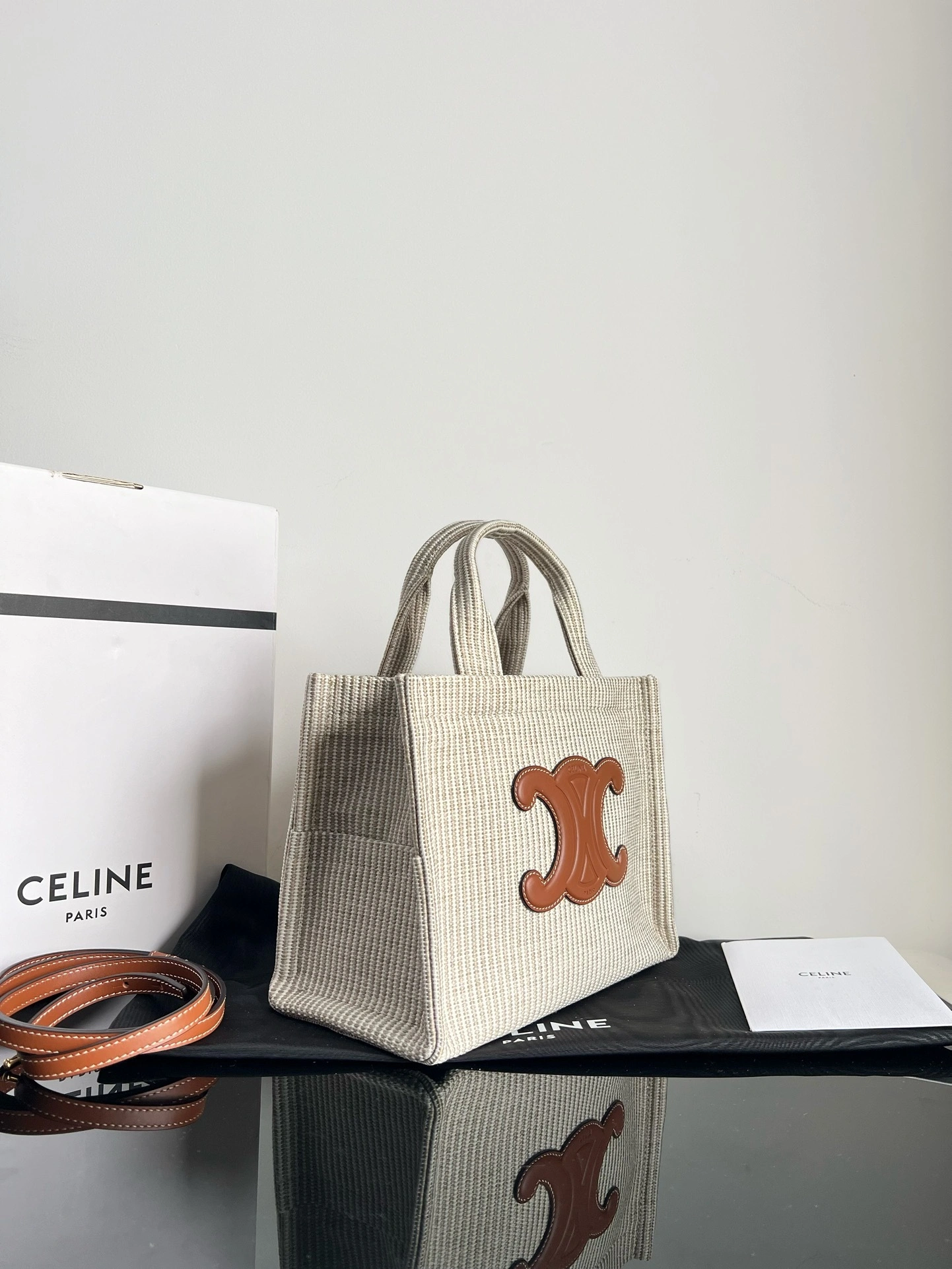 MOMO-- 358i95 199162FEE-02BG cowhide item:D-B000G2295