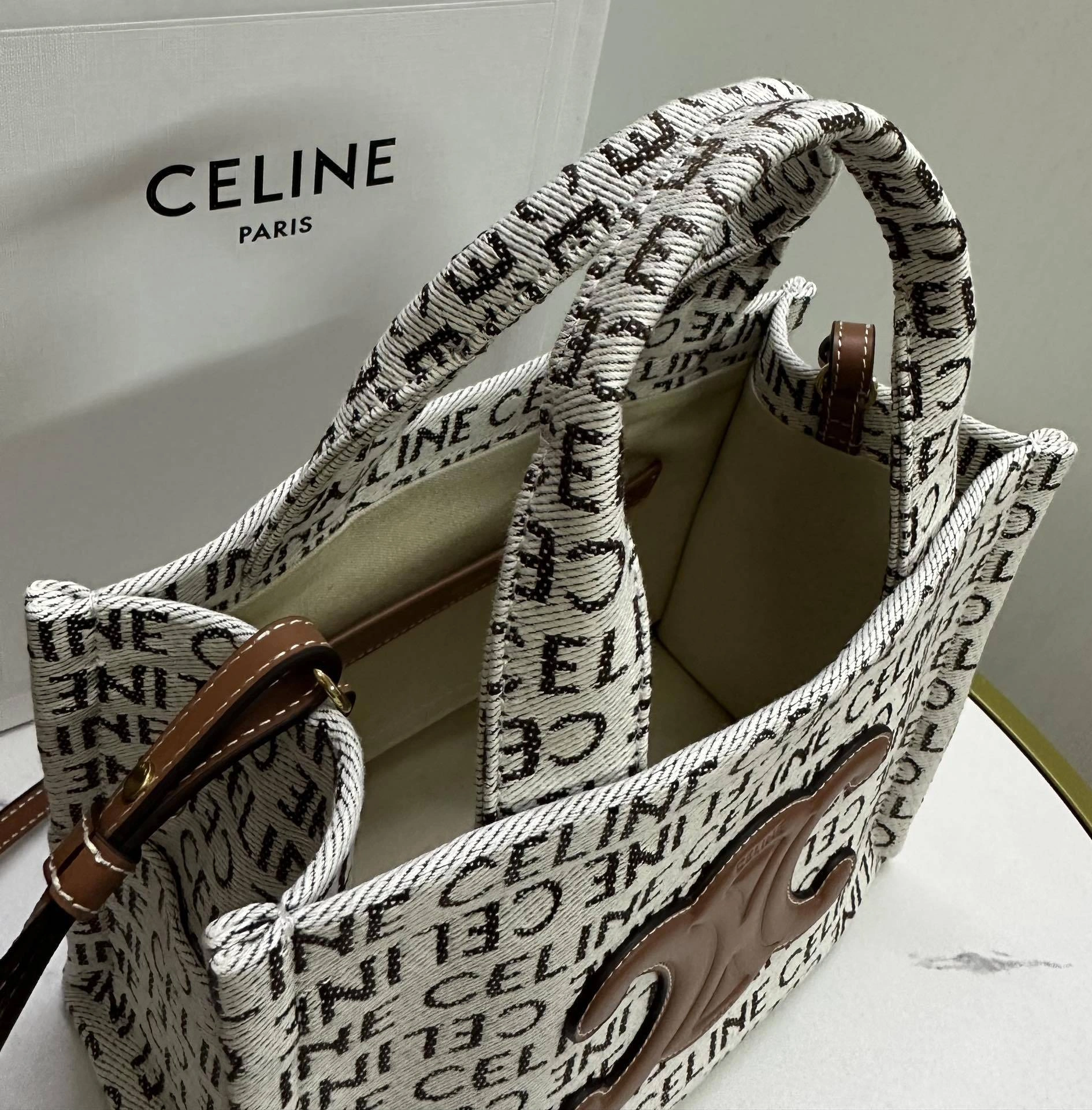 MOMO-- 358i95 199162FEF-02NT cowhide item:D-B063G2681