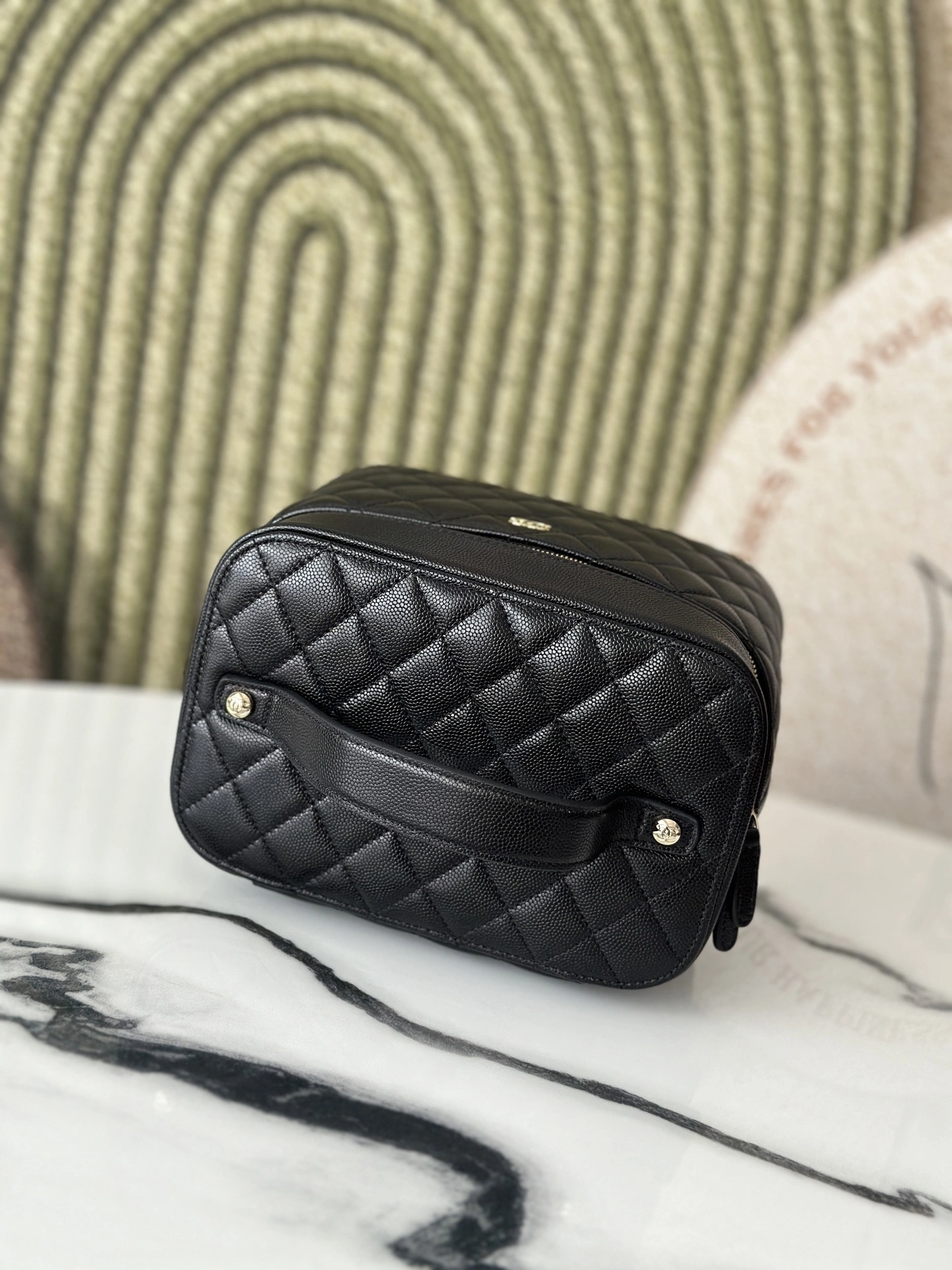 MOMO-- 3h1958 AP2573-Y33352-C3906 high quality version cowhide item:E-B000K1835